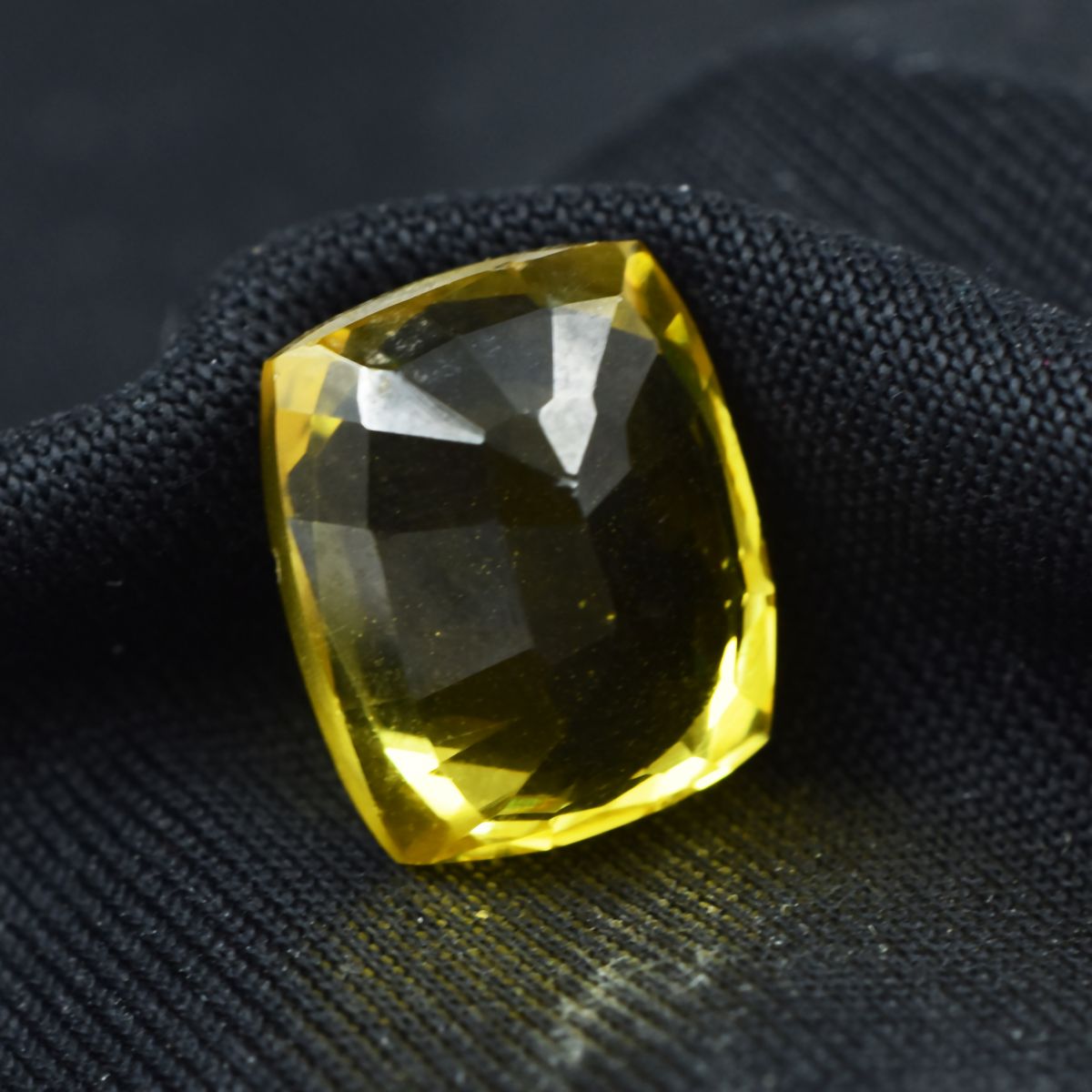 Rare Yellow Sapphire AAA+ CERTIFIED 10.55 Ct Cushion Cut Natural Loose Gemstone