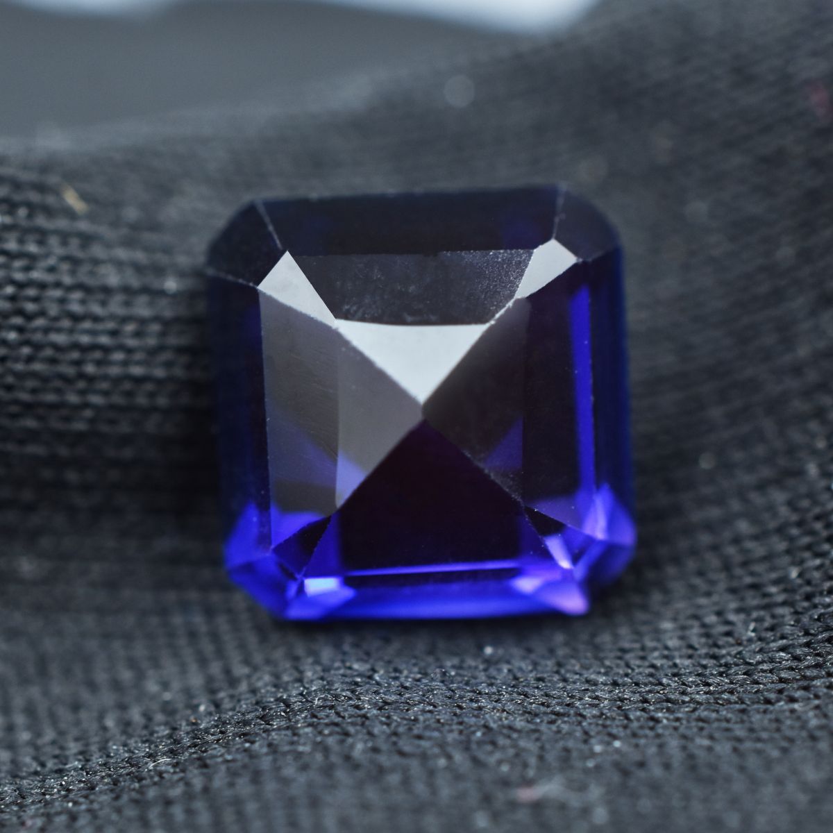 5.70 Ct Natural CERTIFIED Square Cut Purple Tanzanite Loose Gemstone