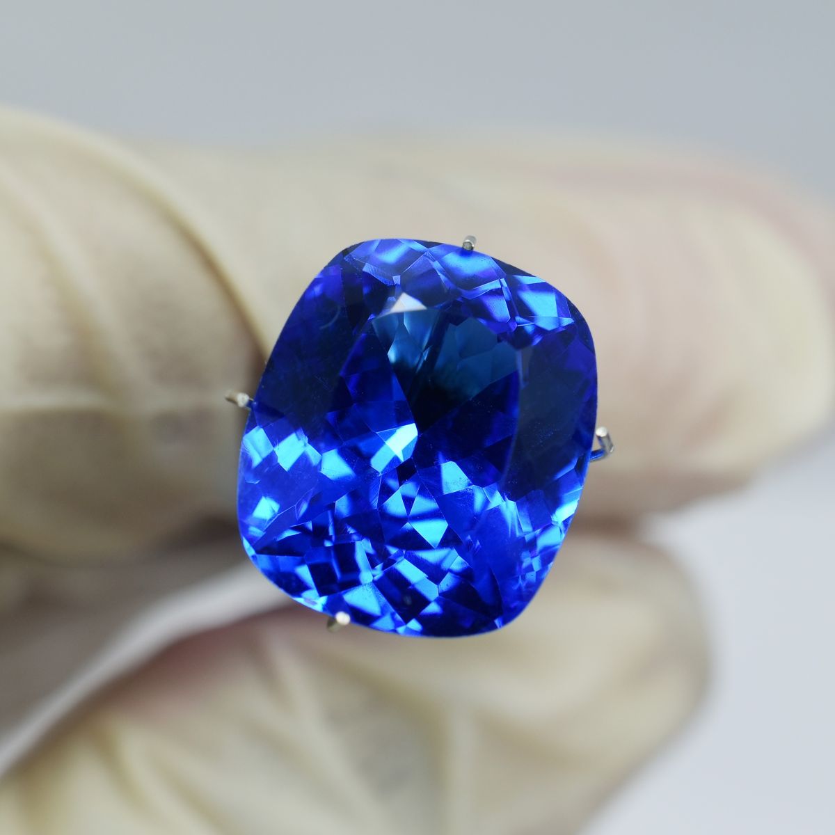 Cushion Shape Natural 12.10 Carat Rare Blue Tanzanite Loose Gemstone CERTIFIED