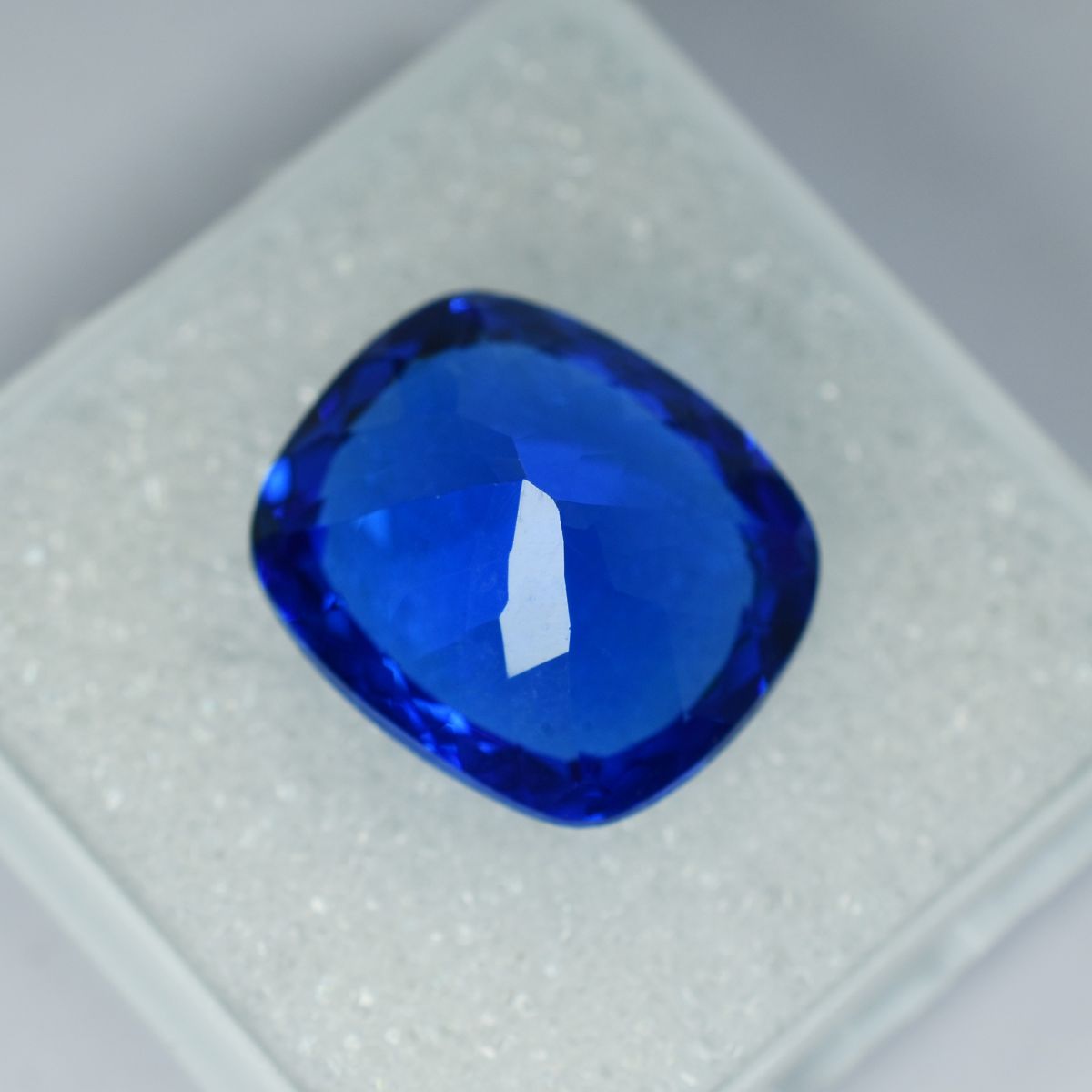 Cushion Shape Natural 12.10 Carat Rare Blue Tanzanite Loose Gemstone CERTIFIED