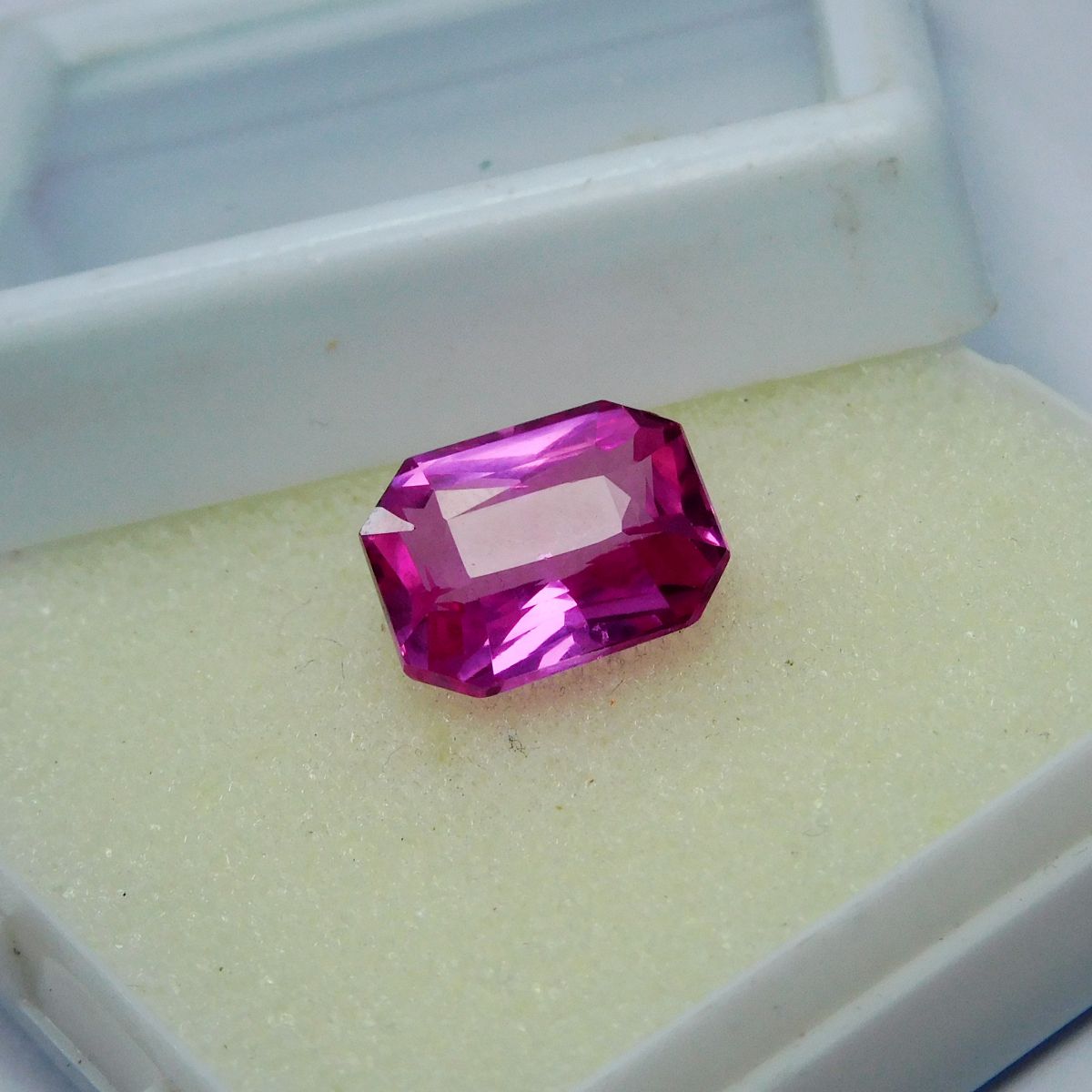 Perfect Emerald Cut 6.75 Carat Natural Pink Sapphire CERTIFIED Loose Gemstone