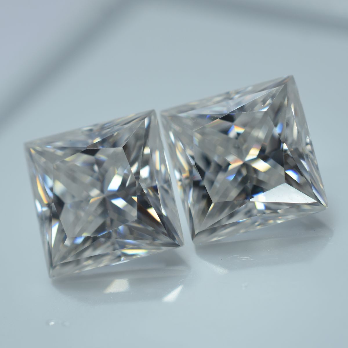 14.50Ct Synthetic Moissanite CERTIFIED D Color Pair Gemstone 2 Pcs Square 9.5 MM