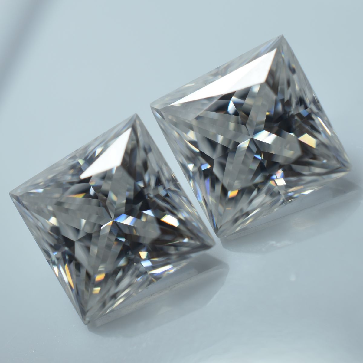 Moissanite 2 Pcs CERTIFIED Gemstone 7.5x7.5 MM VVS1 D Color Pair Of Square Cut