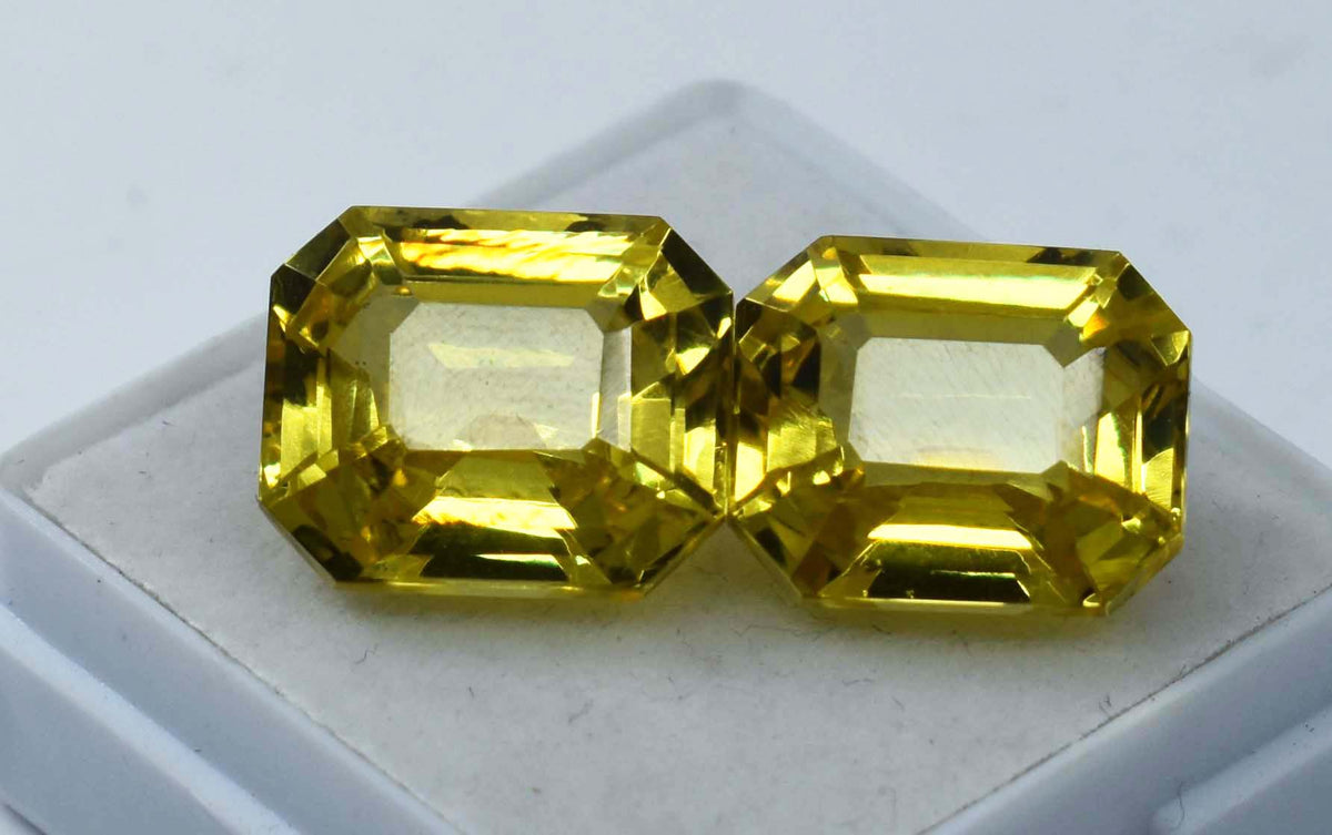 Sapphire Yellow Loose Gemstone 21.25 Ct Natural CERTIFIED Emerald Shape Pair