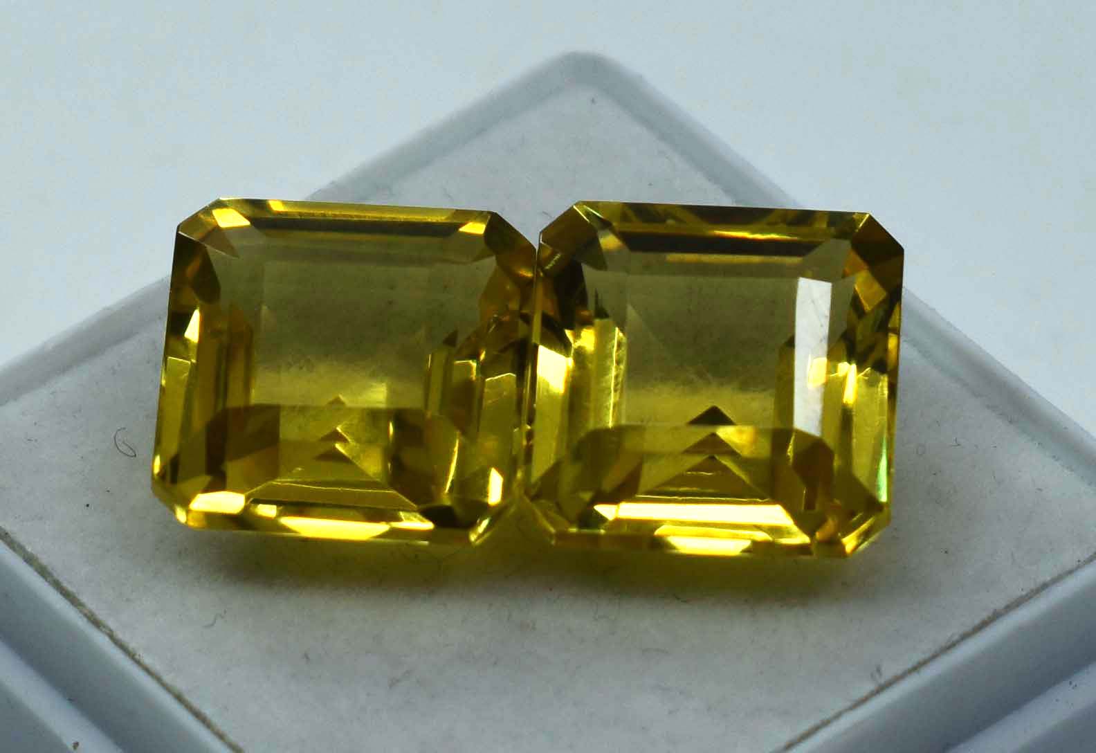 Square Cut CERTIFIED 20.10 Ct Natural Sapphire Yellow Ring Loose Gemstone Pair