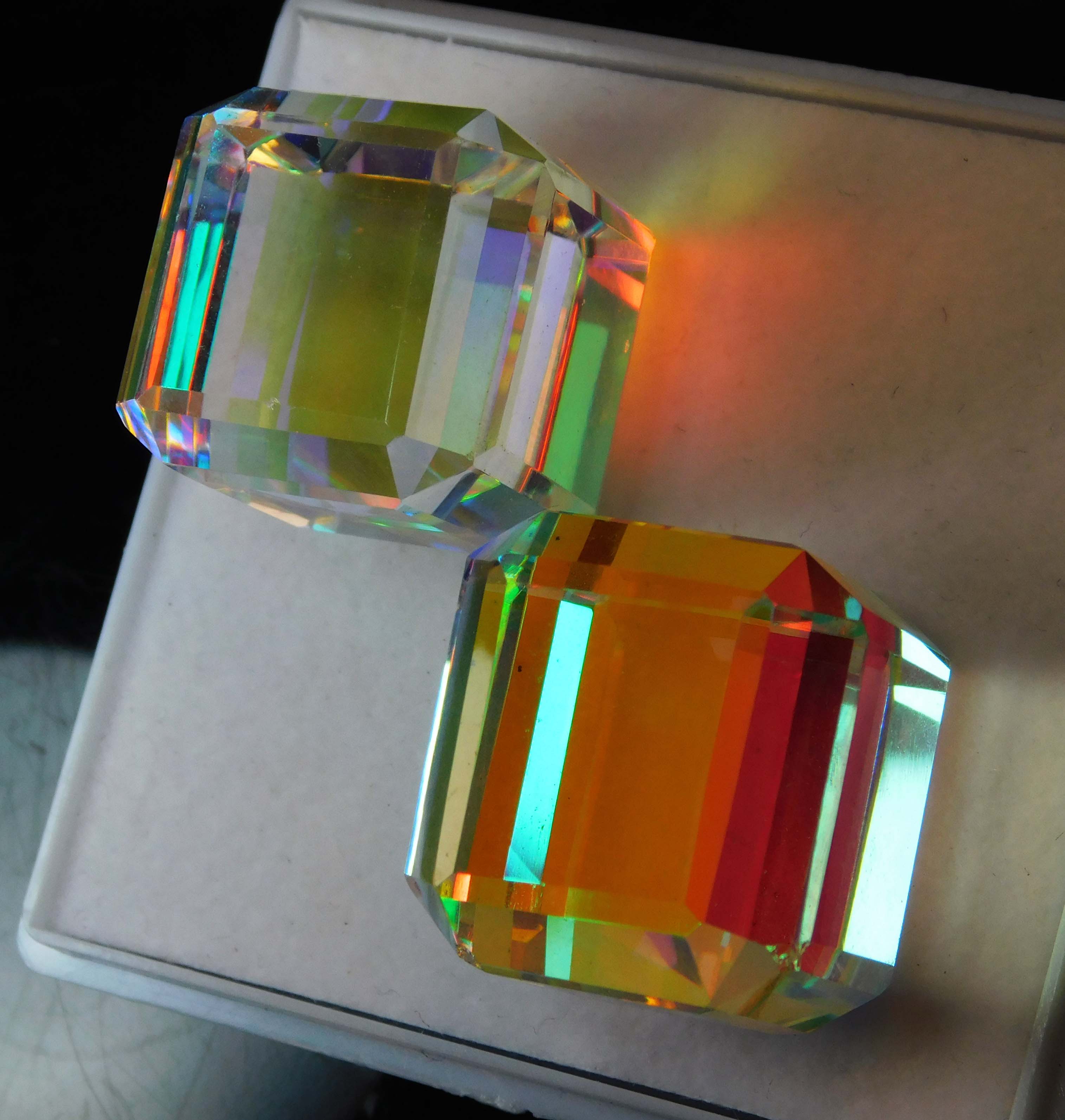 A++ Mystic Topaz Loose GEmstones Certified 235 Ct Cube Shape