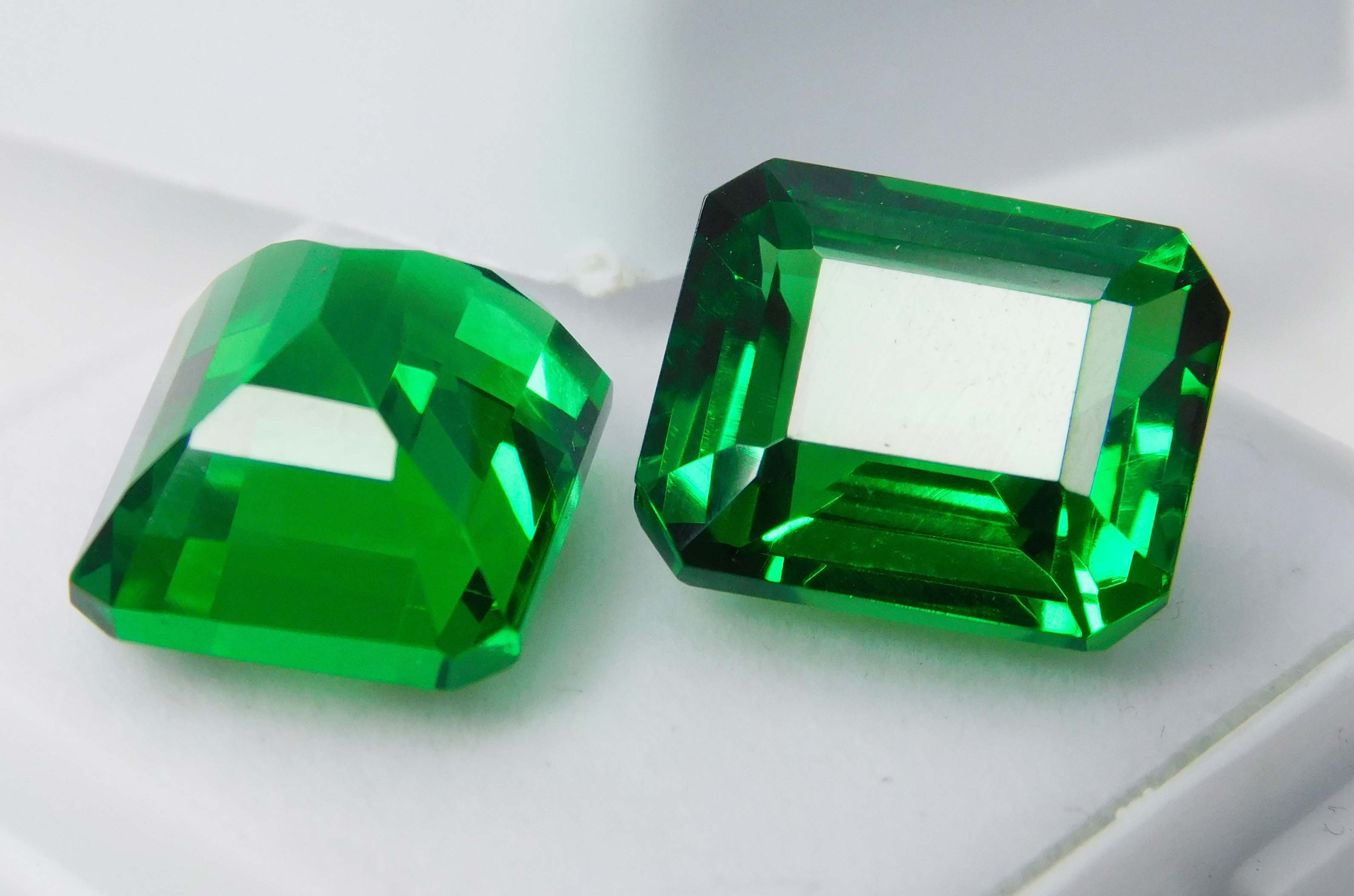 20 Ct Natural Tourmaline Green Emerald Shape Certifeid Loose Gemstones Pair