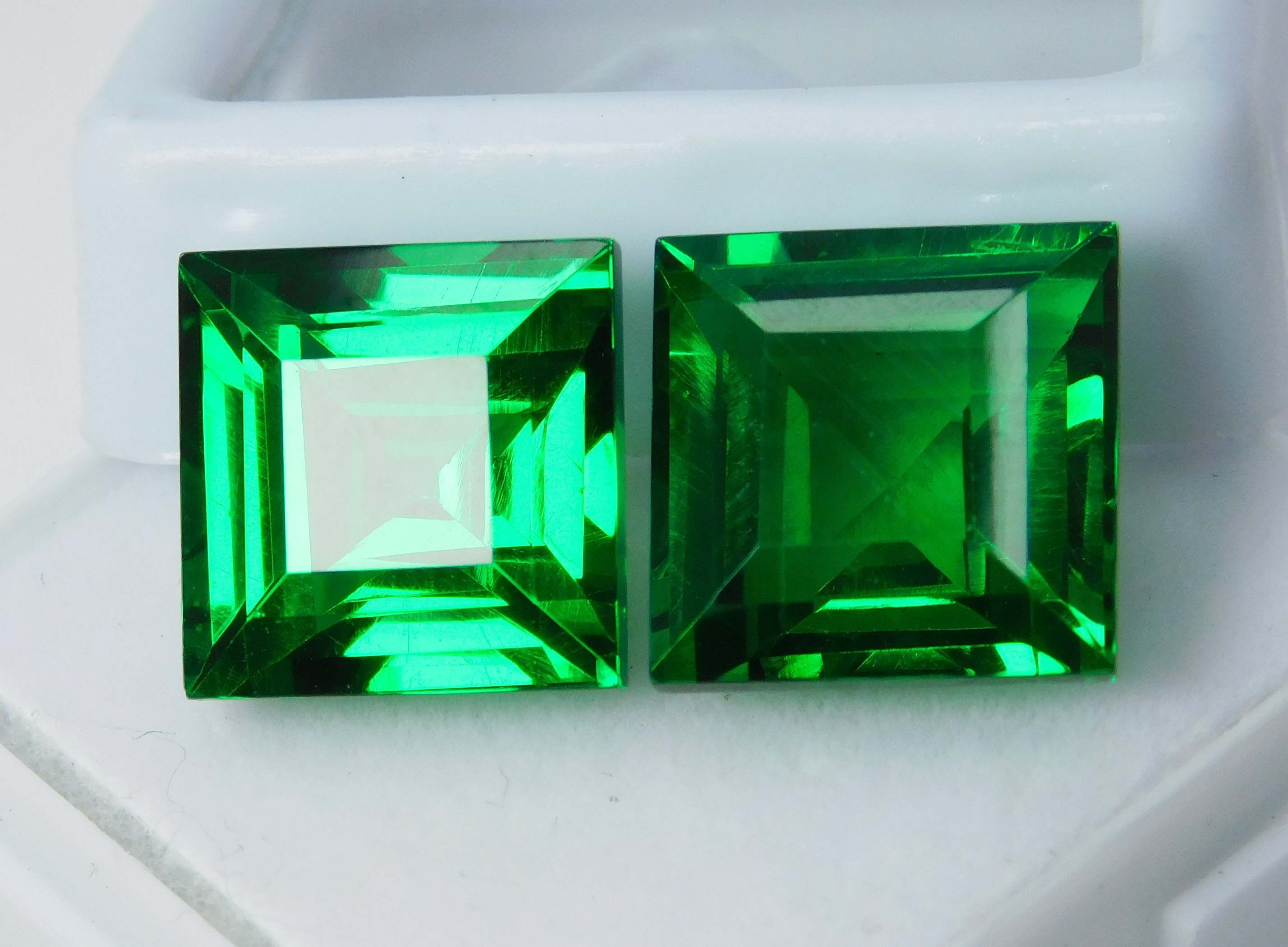 Natural Tourmaline Green Square Shape 20 Ct Certifeid Loose Gemstones Pair