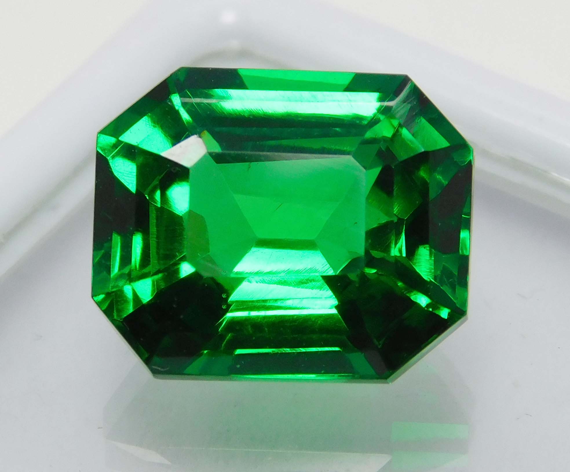 Natural Genuine Tourmaline Green Emerald Cut 10.75 Ct CERTIFIED Loose Gemstone