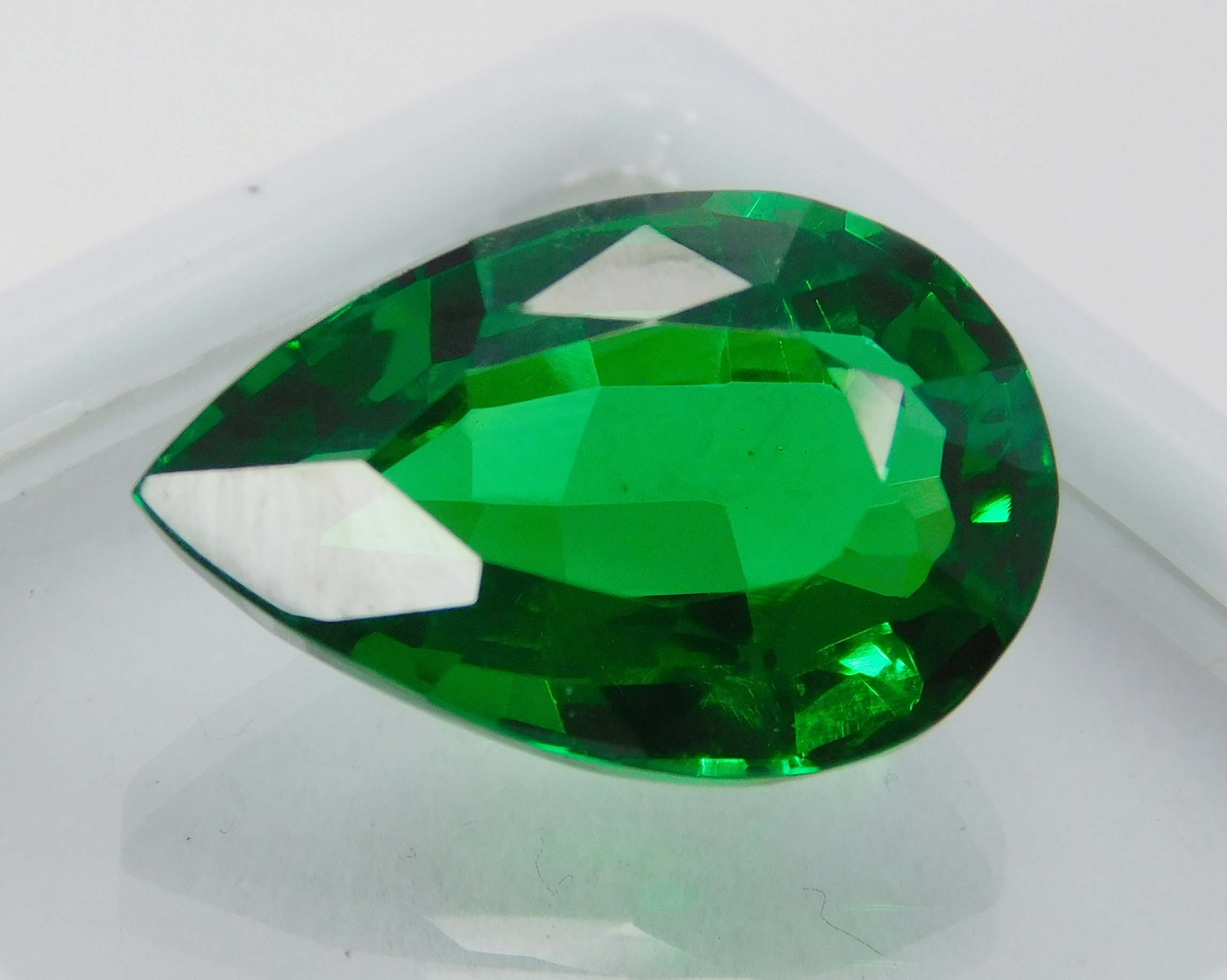 Natural Tourmaline Green Pear Shape 11 Ct Certifeid Loose Gemstones