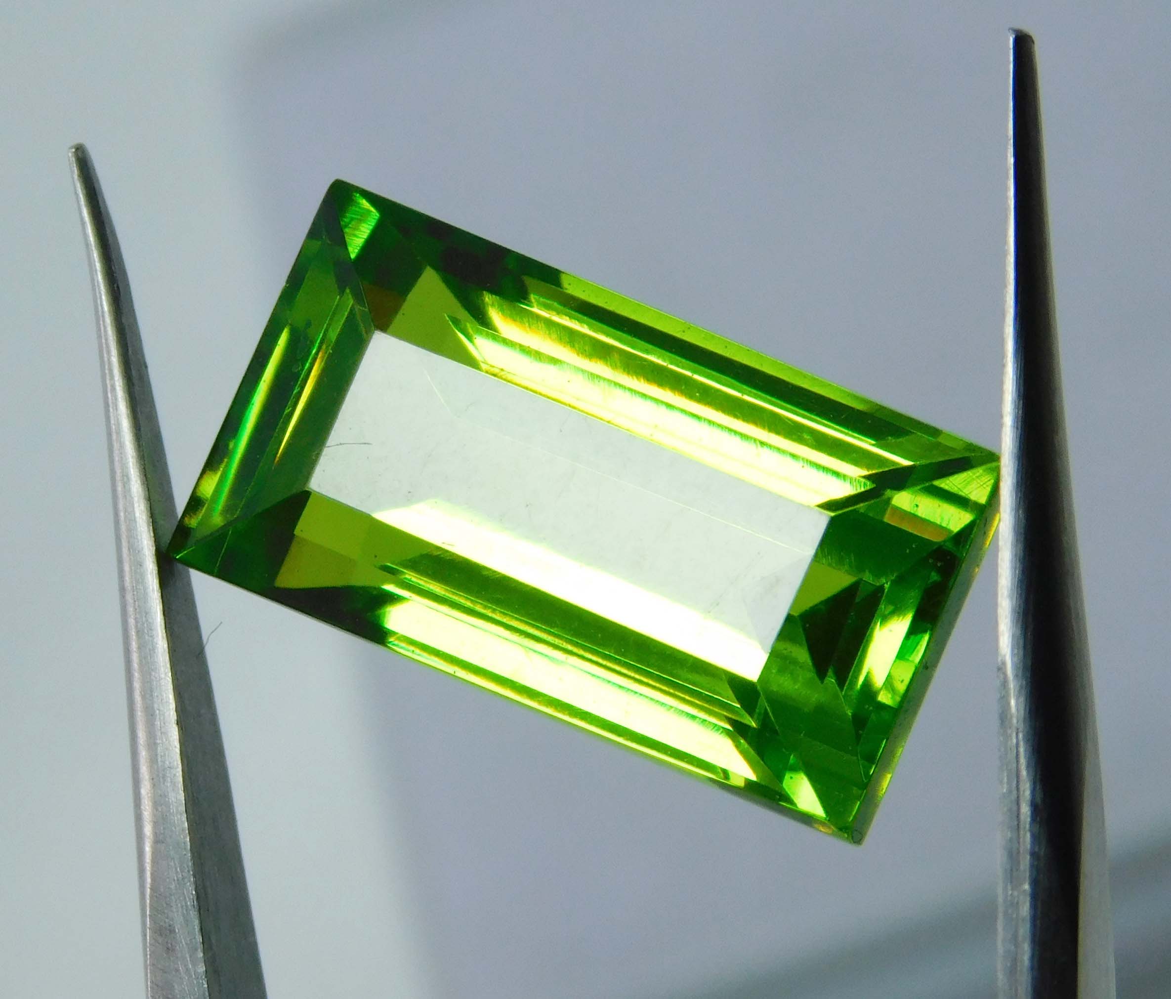 Natural CERTIFIED Green Peridot 10.20 Ct Baguette Cut Loose Gemstones