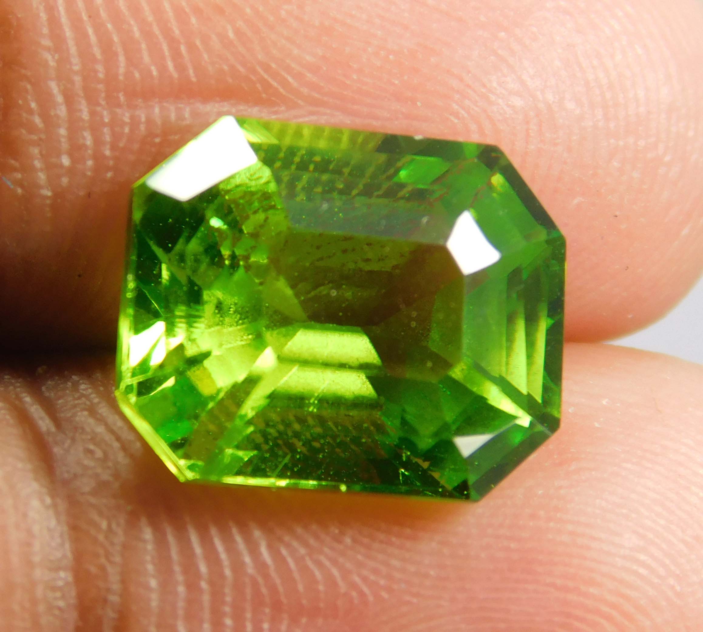 Natural Beautiful Peridot 9.85 Ct Green Emerald Cut CERTIFIED Loose Gemstone