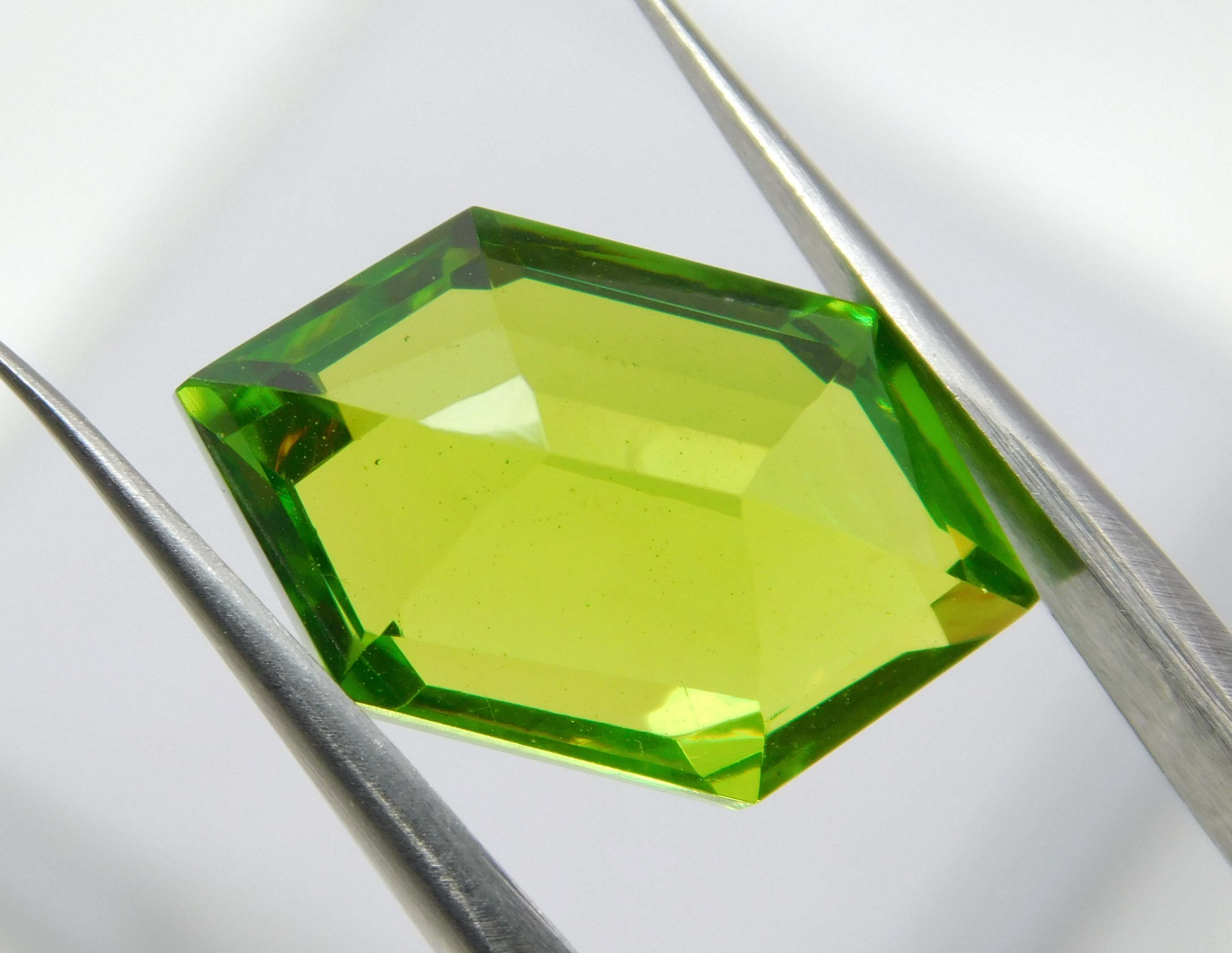 Natural 9.55 Ct CERTIFIED Peridot Green Fancy Cut Loose Gemstones