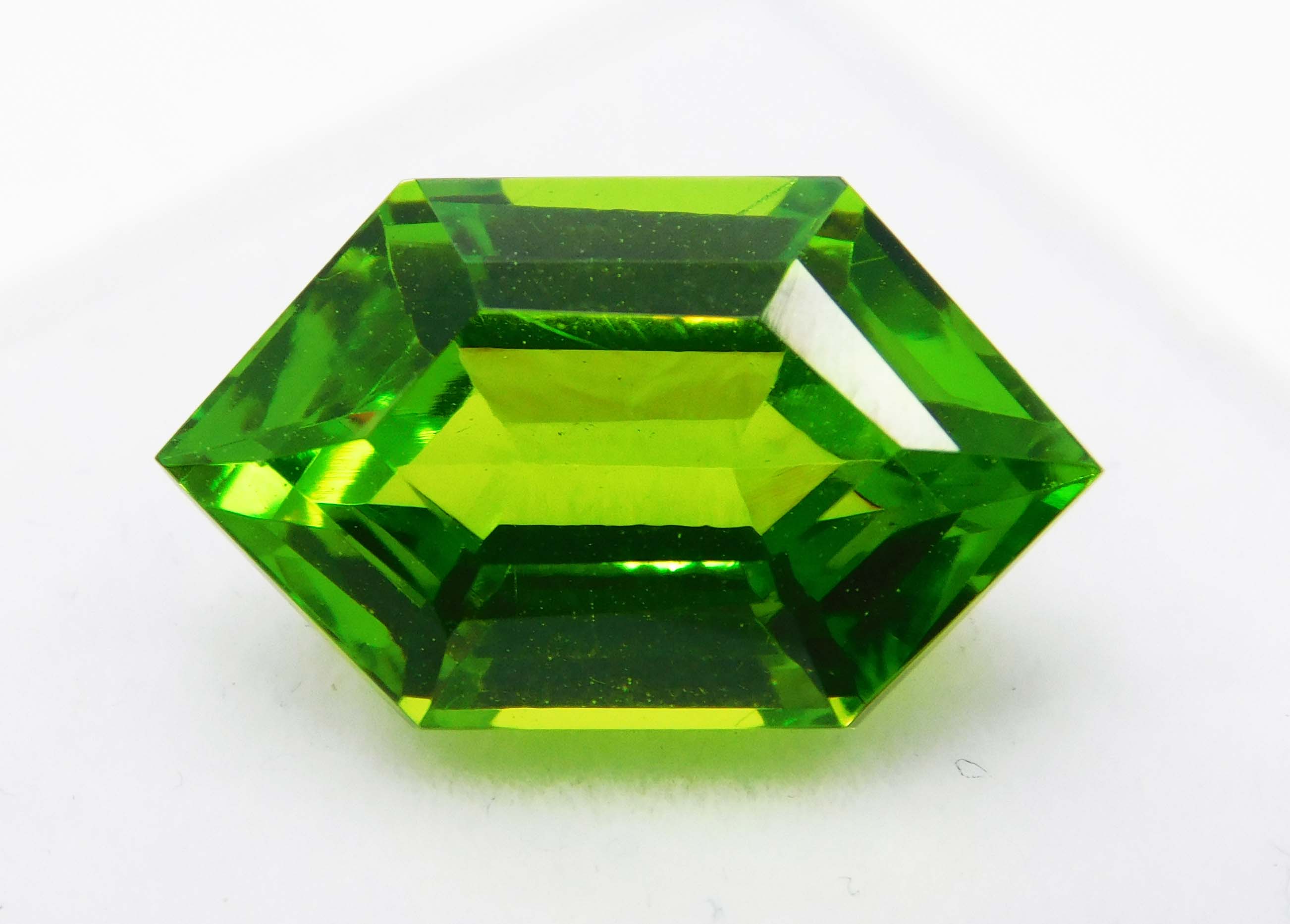 Natural 9.55 Ct CERTIFIED Peridot Green Fancy Cut Loose Gemstones