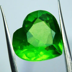 Peridot Green 9.70 Carat Natural Heart Shape Loose Gemstone CERTIFIED