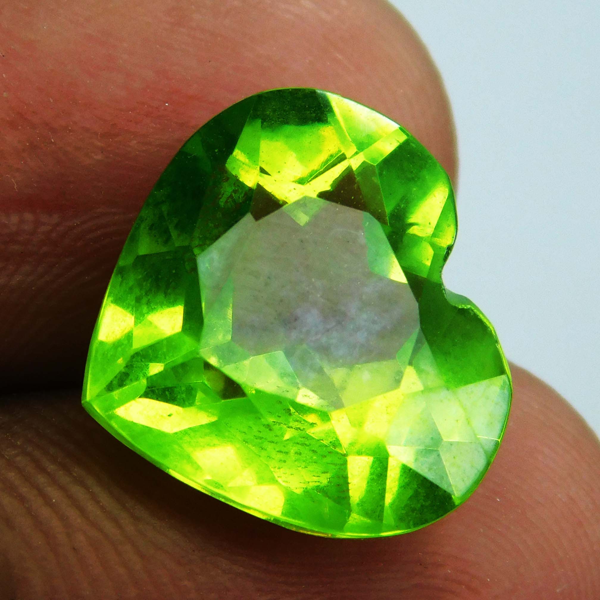 Jwelery Making 10 Carat CERTIFIED Loose Gemstone Natural Peridot Heart Shape