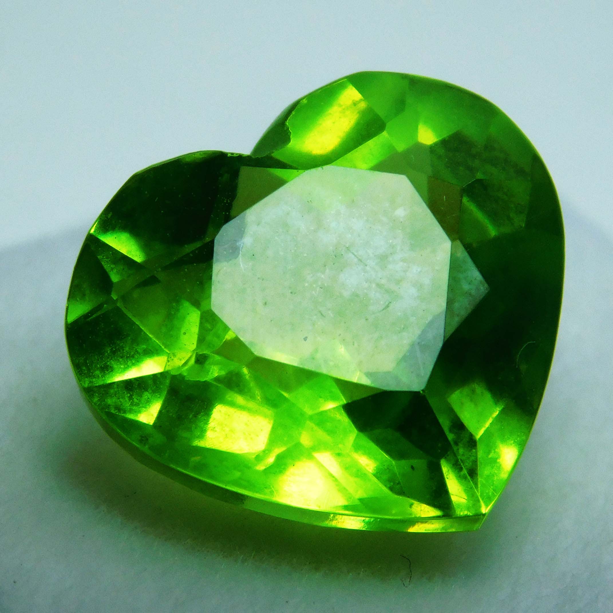 Jwelery Making 10 Carat CERTIFIED Loose Gemstone Natural Peridot Heart Shape