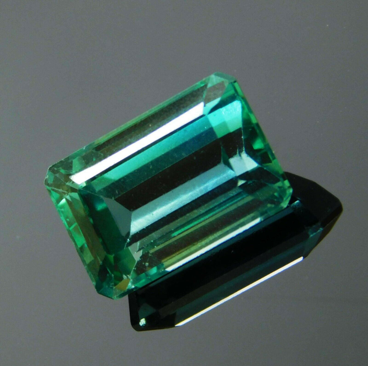 CERTIFIED 10.00 Ct Natural Amazing Green Tourmaline Emerald Cut Loose Gemstone