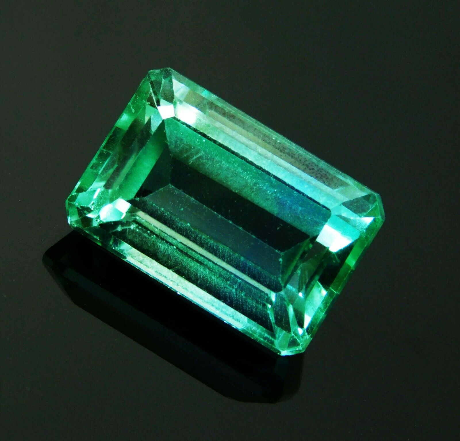 CERTIFIED 10.00 Ct Natural Amazing Green Tourmaline Emerald Cut Loose Gemstone