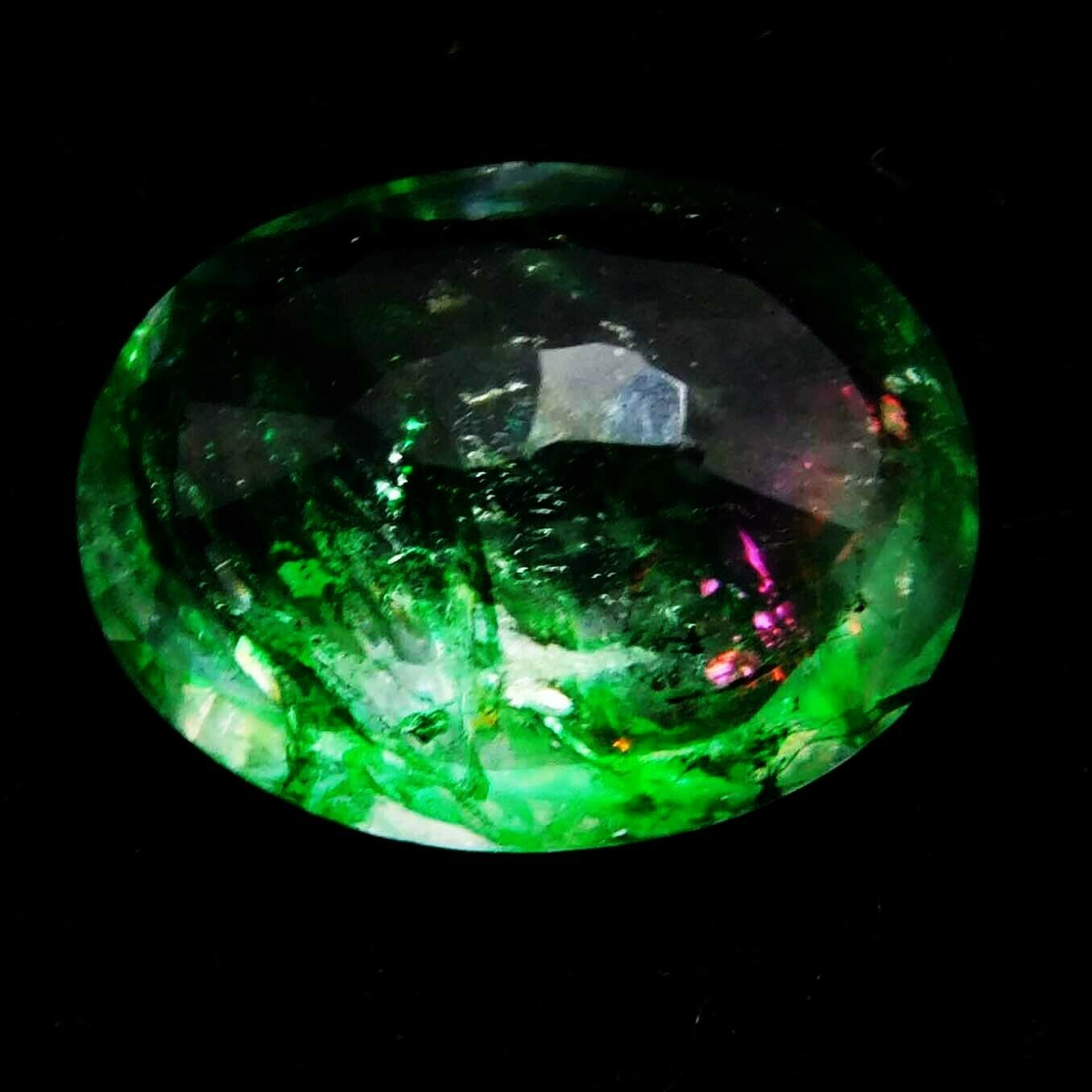 Oval Shape Green Emerald 1 Carat Natural Certified Colombian Loose Gemstone