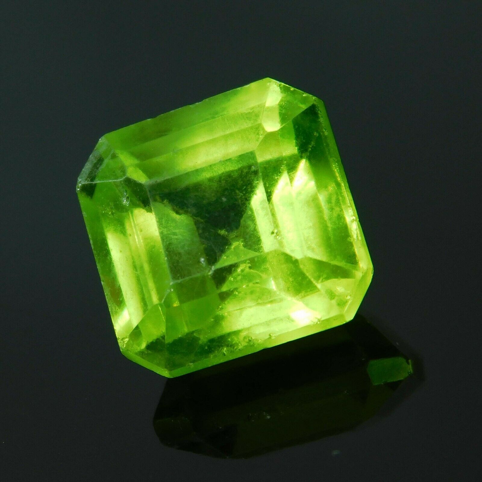 9.54 Ct Peridot Natural Green Square Cut CERTIFIED Loose Gemstone Ring Size