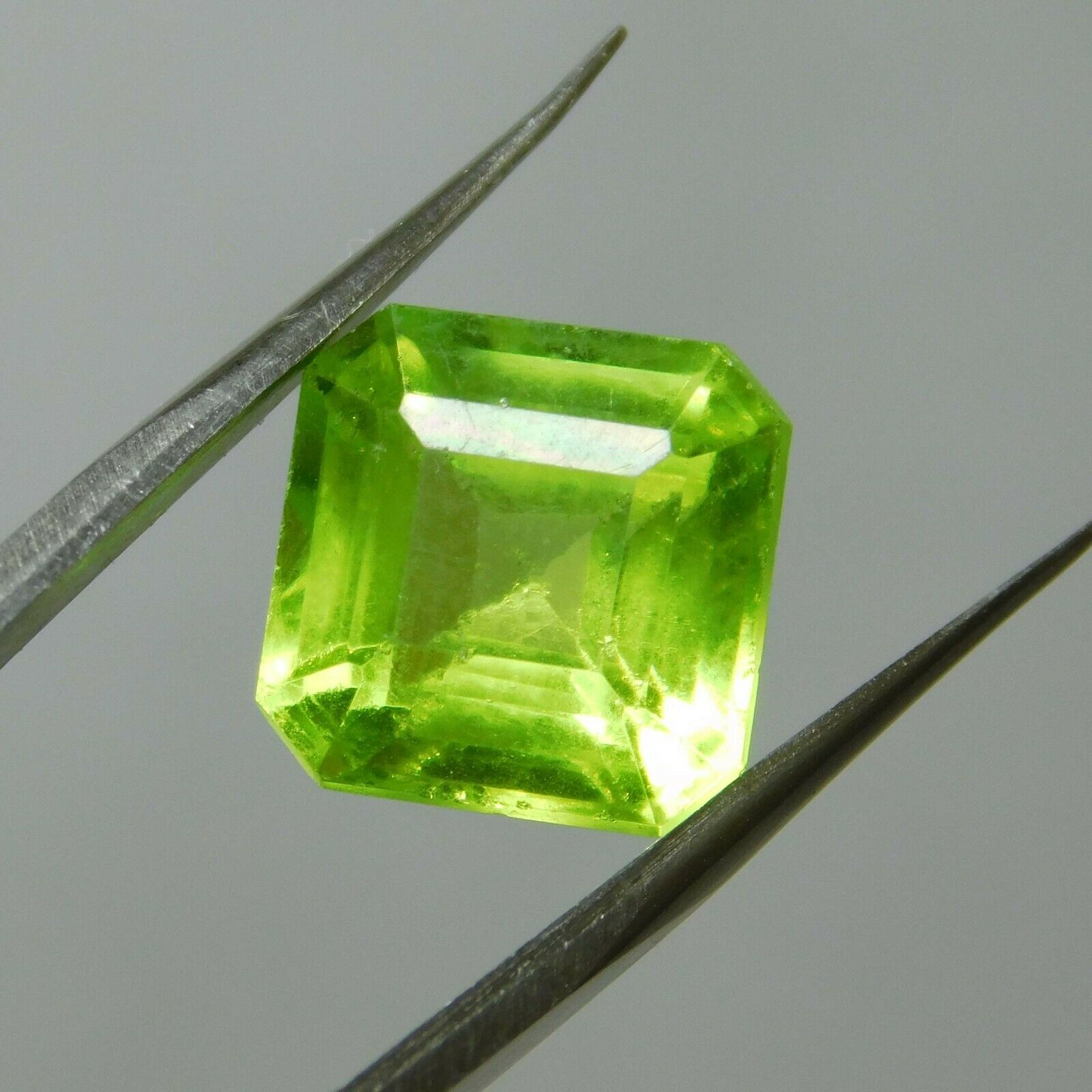 9.54 Ct Peridot Natural Green Square Cut CERTIFIED Loose Gemstone Ring Size