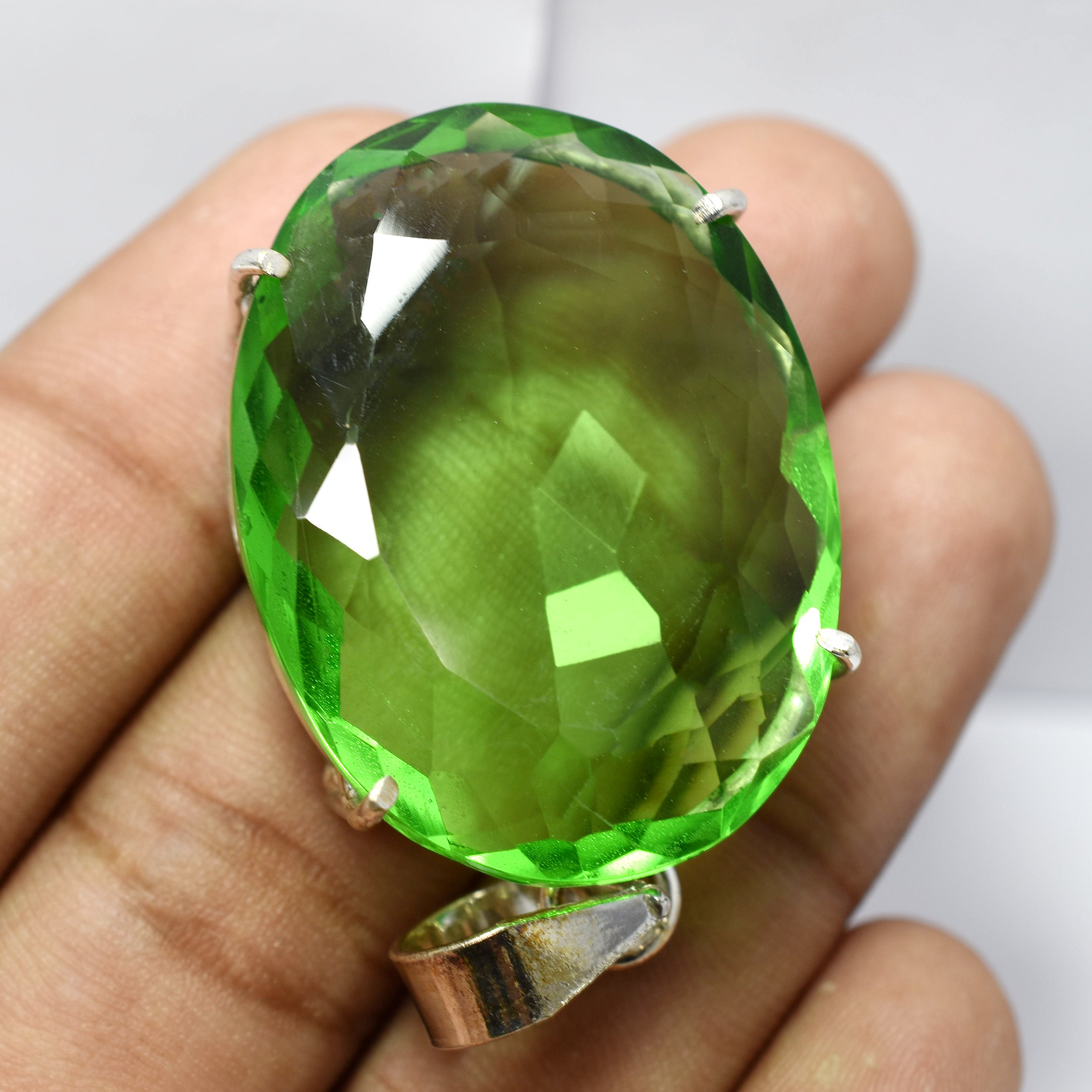 Green Peridot CERTIFIED 92.05 Ct NATURAL Oval Sterling Silver Pendant Gemstone