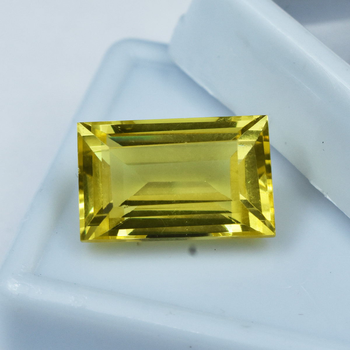 Perfect Yellow Sapphire 10.85 Ct Emerald Cut Loose Gemstone Natural CERTIFIED