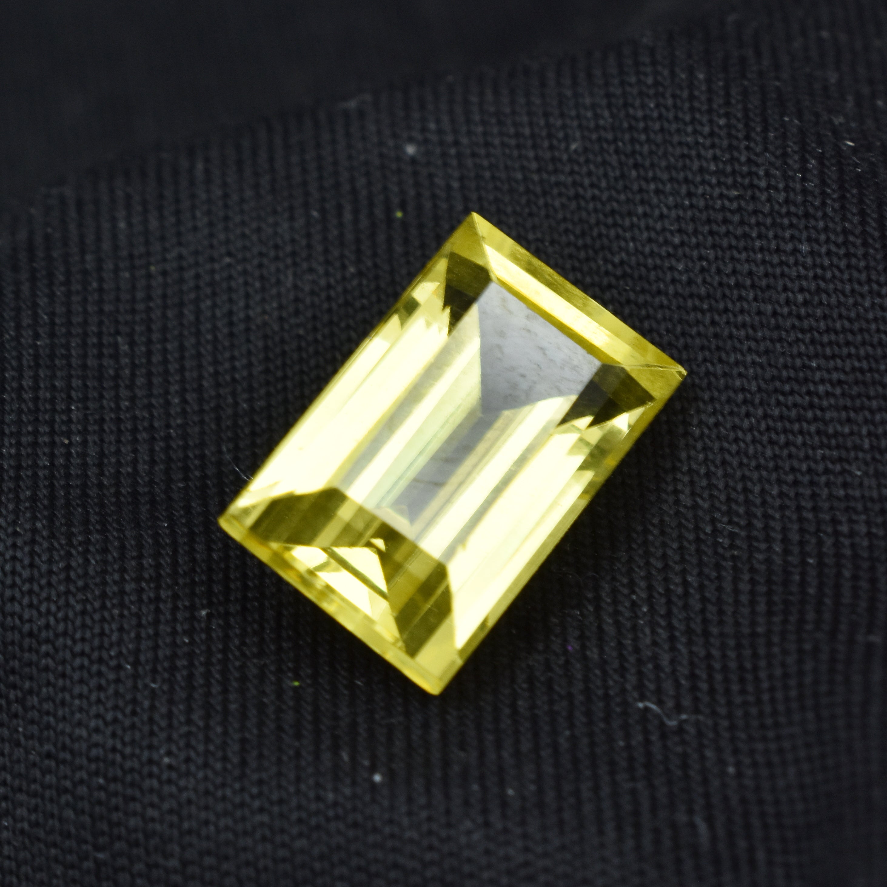 Perfect Yellow Sapphire 10.85 Ct Emerald Cut Loose Gemstone Natural CERTIFIED