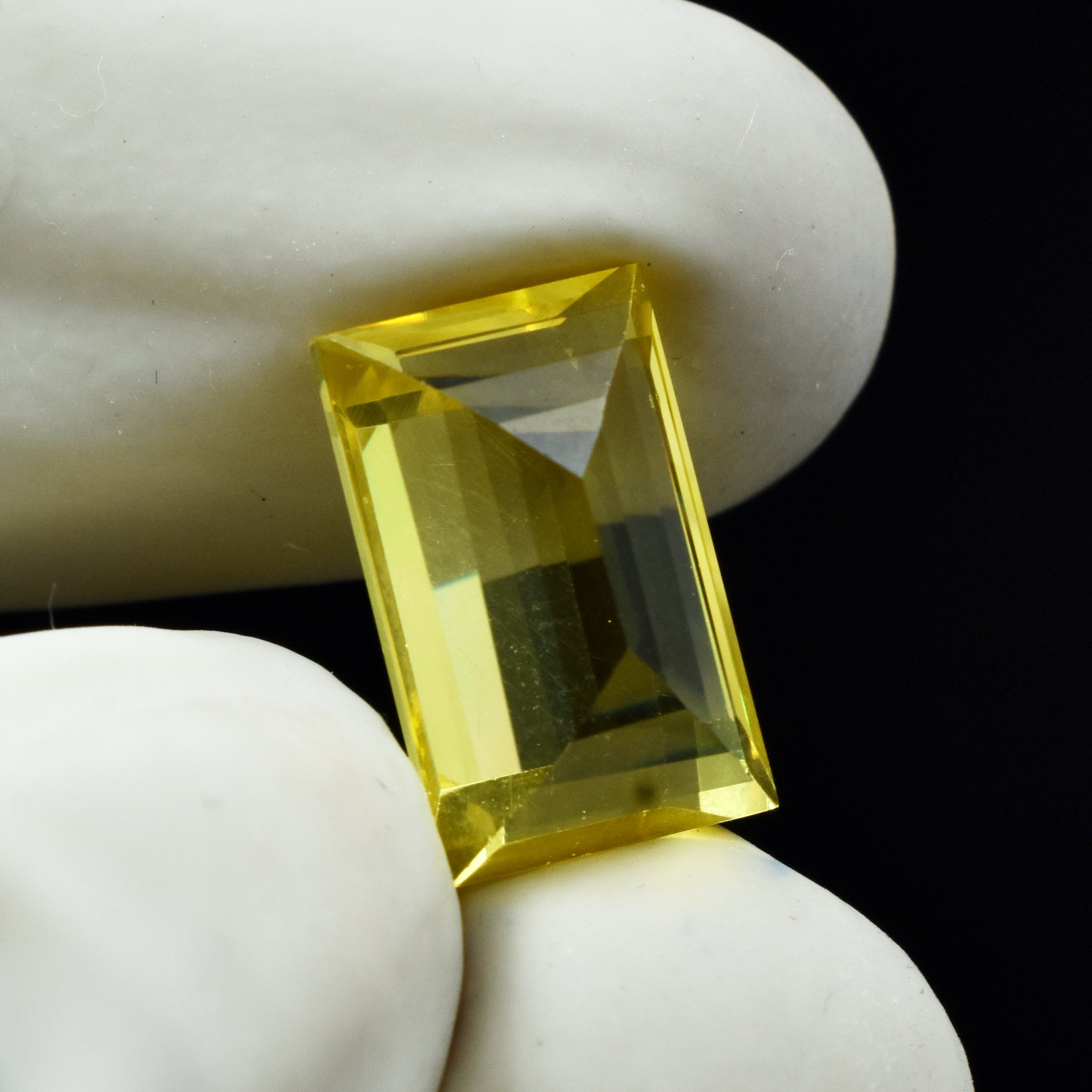 Perfect Yellow Sapphire 10.85 Ct Emerald Cut Loose Gemstone Natural CERTIFIED