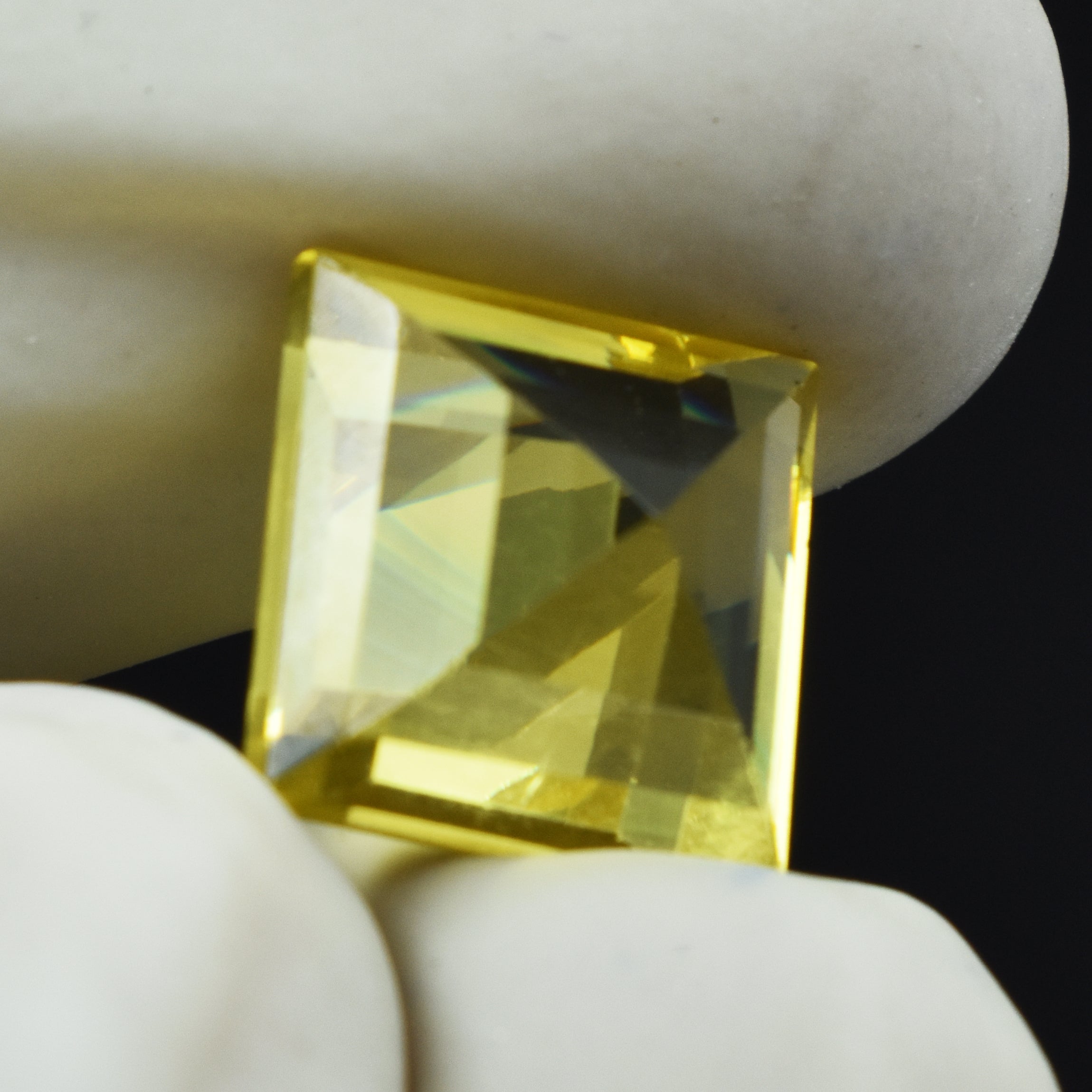 CERTIFIED Yellow Sapphire 10.50 Ct Square Cut sapphire Natural Loose Gemstone