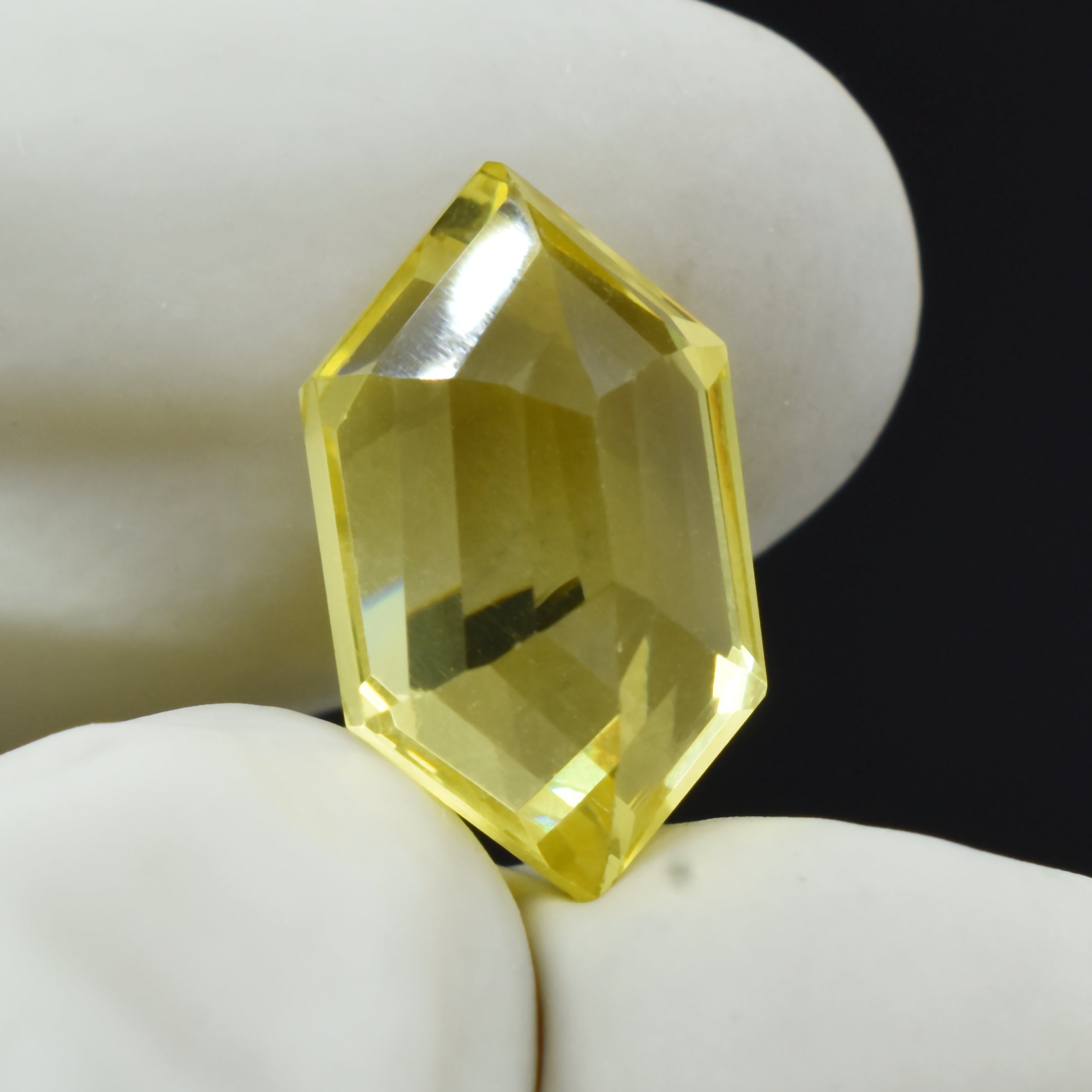 Genuine Natural 10.50 Carat Fancy Cut Yellow Sapphire CERTIFIED Loose Gemstone