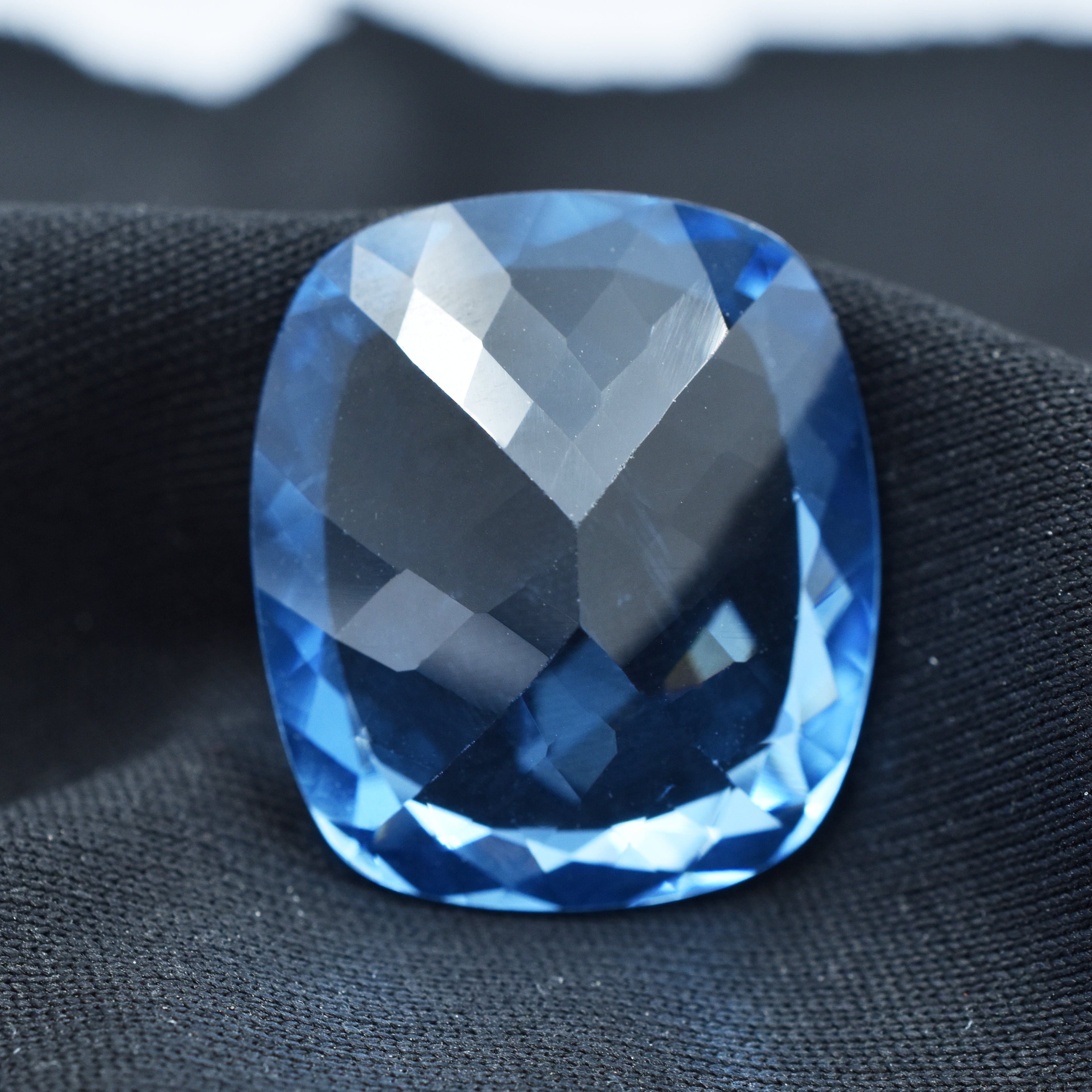 A+ Quality Blue Sapphire CERTIFIED 30.95 Ct Loose Gemstone Natural Cushion Cut