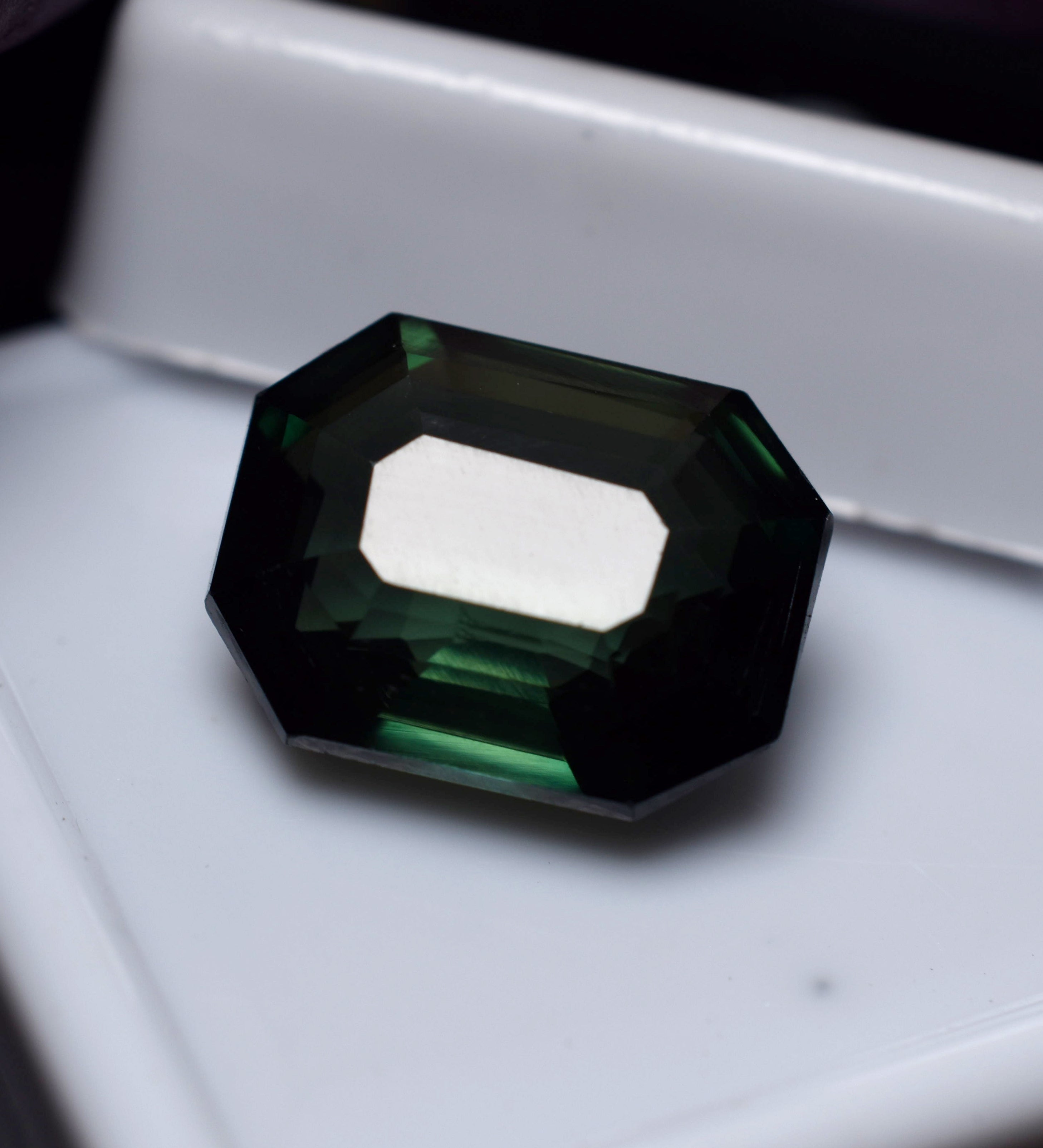 8.65 Ct Natural CERTIFIED Tourmaline Emerald Cut Deep Green Loose Gemstone