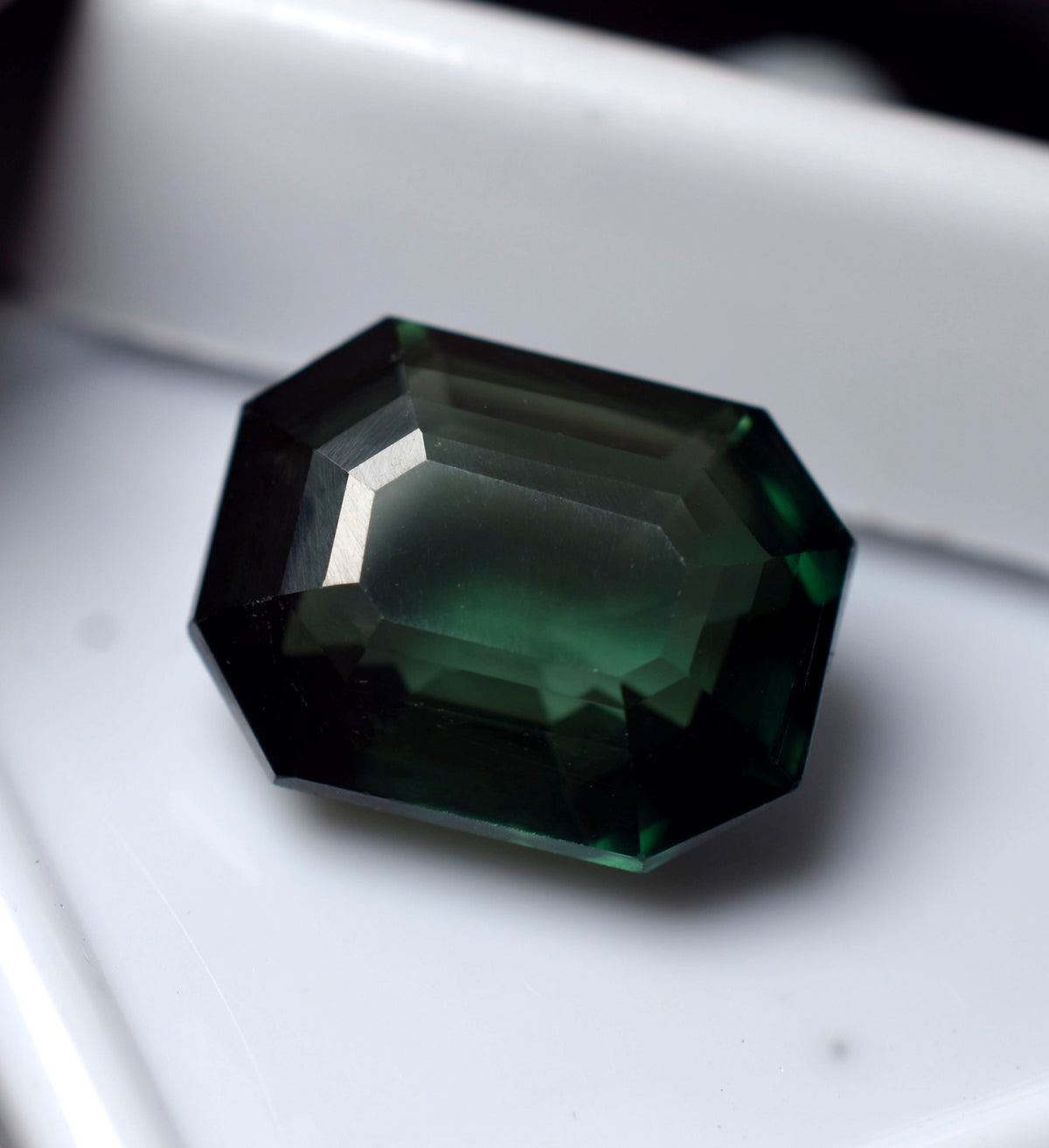 8.65 Ct Natural CERTIFIED Tourmaline Emerald Cut Deep Green Loose Gemstone