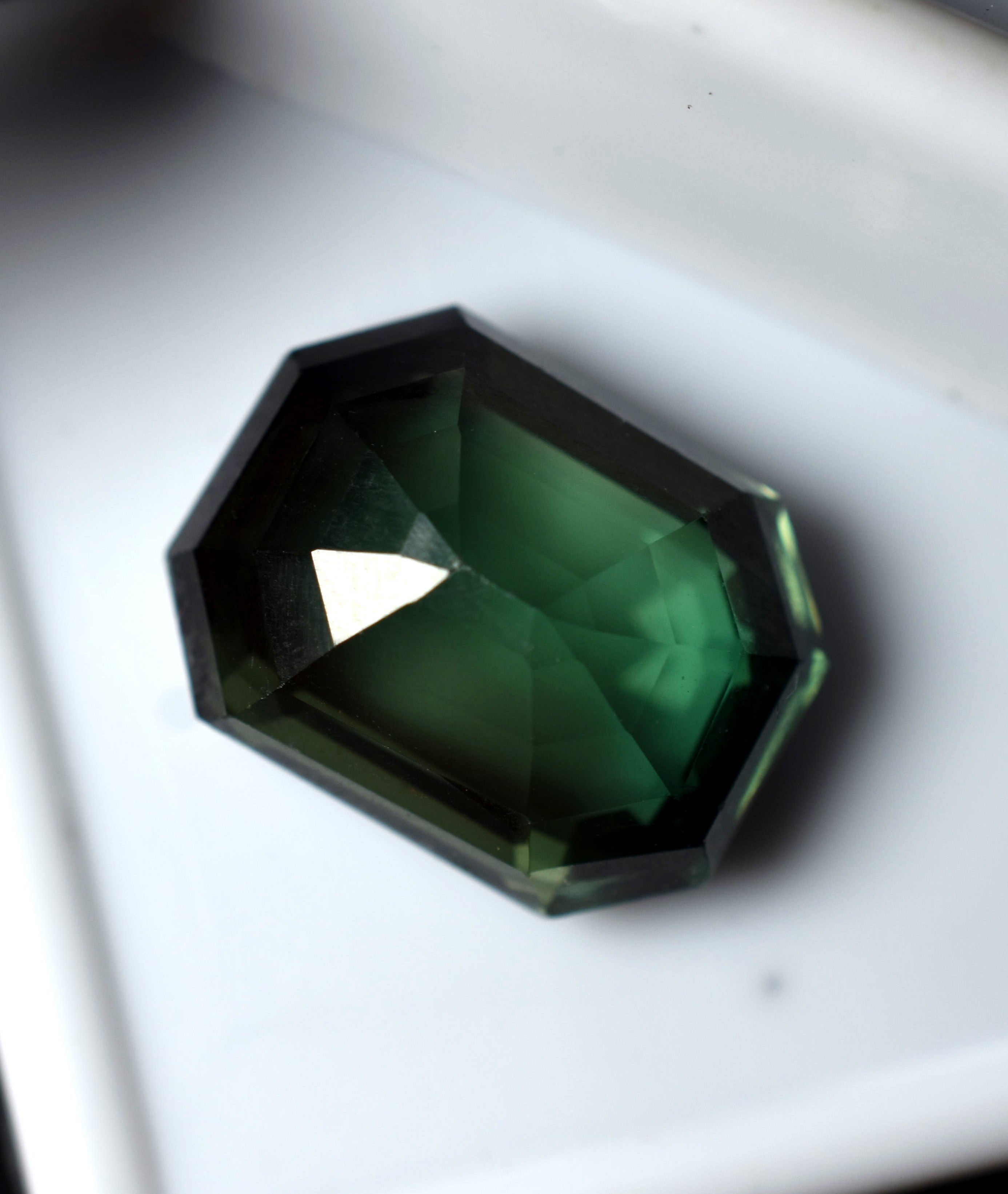 8.65 Ct Natural CERTIFIED Tourmaline Emerald Cut Deep Green Loose Gemstone