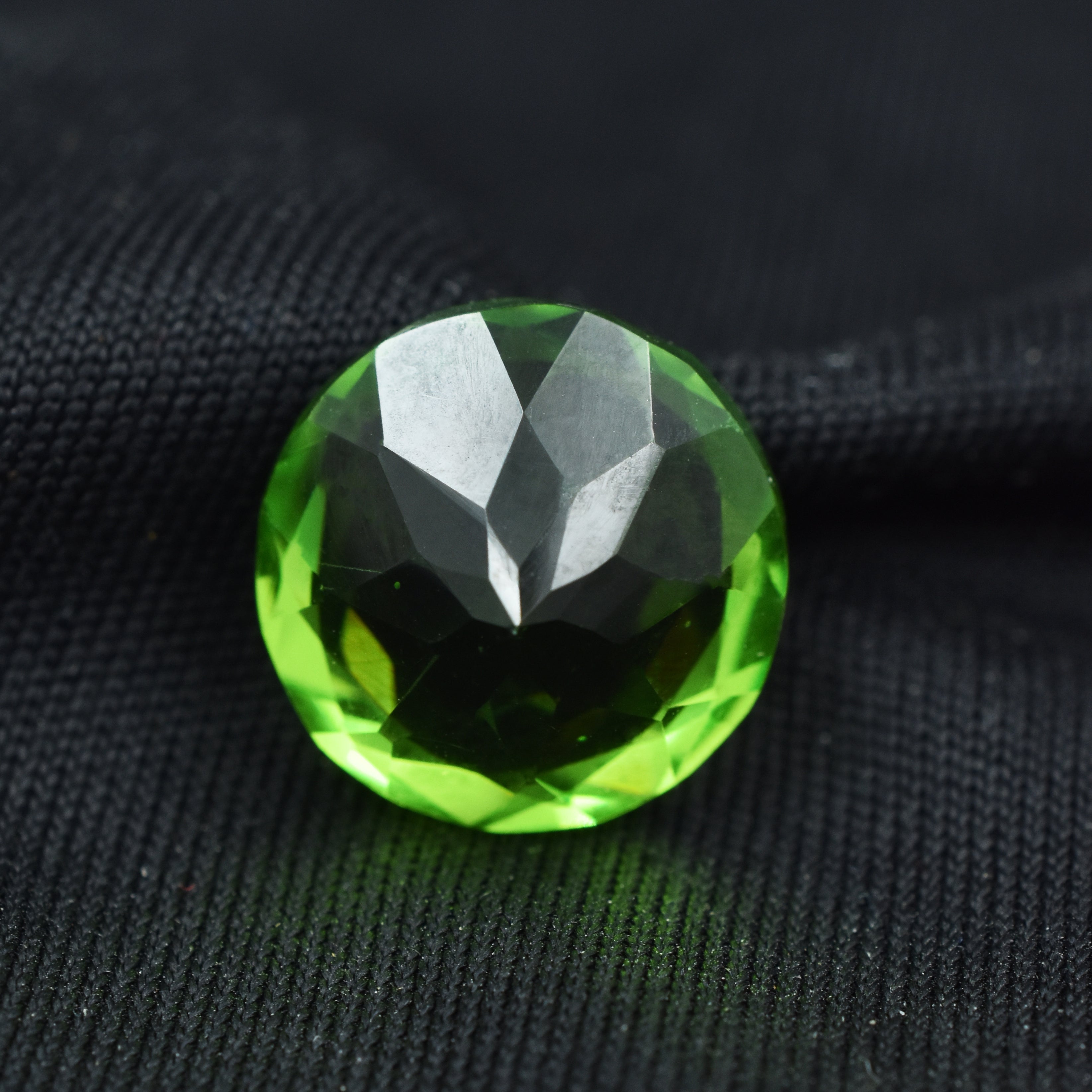 Natural 10.20 Carat Round Cut Green Peridot Certified Loose Gemstone Peridot From Afghanistan