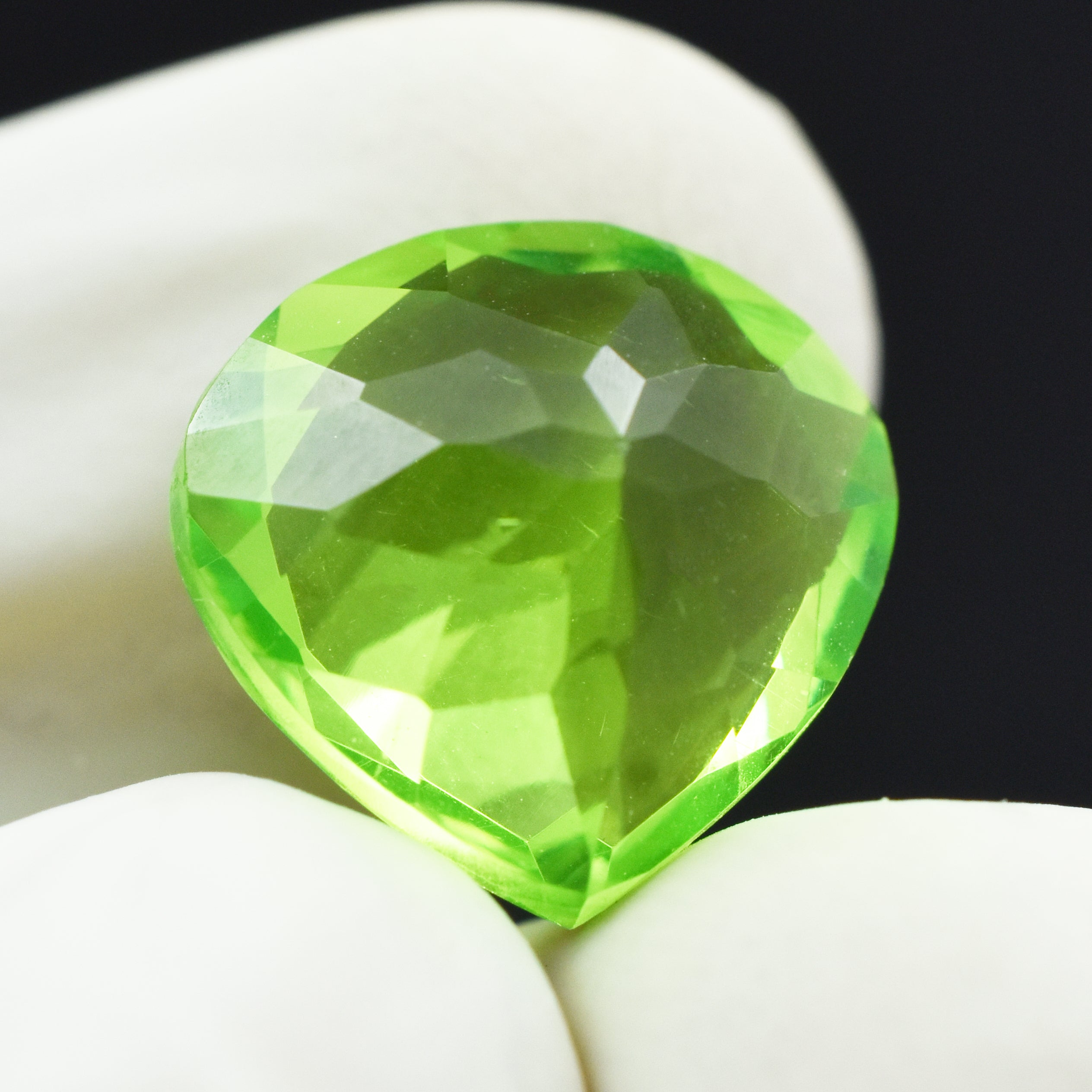 10.60 carat Pear Shape Green Peridot Certified Natural Loose Gemstone Best Uses Of Religious and Spiritual Uses Green Peridot