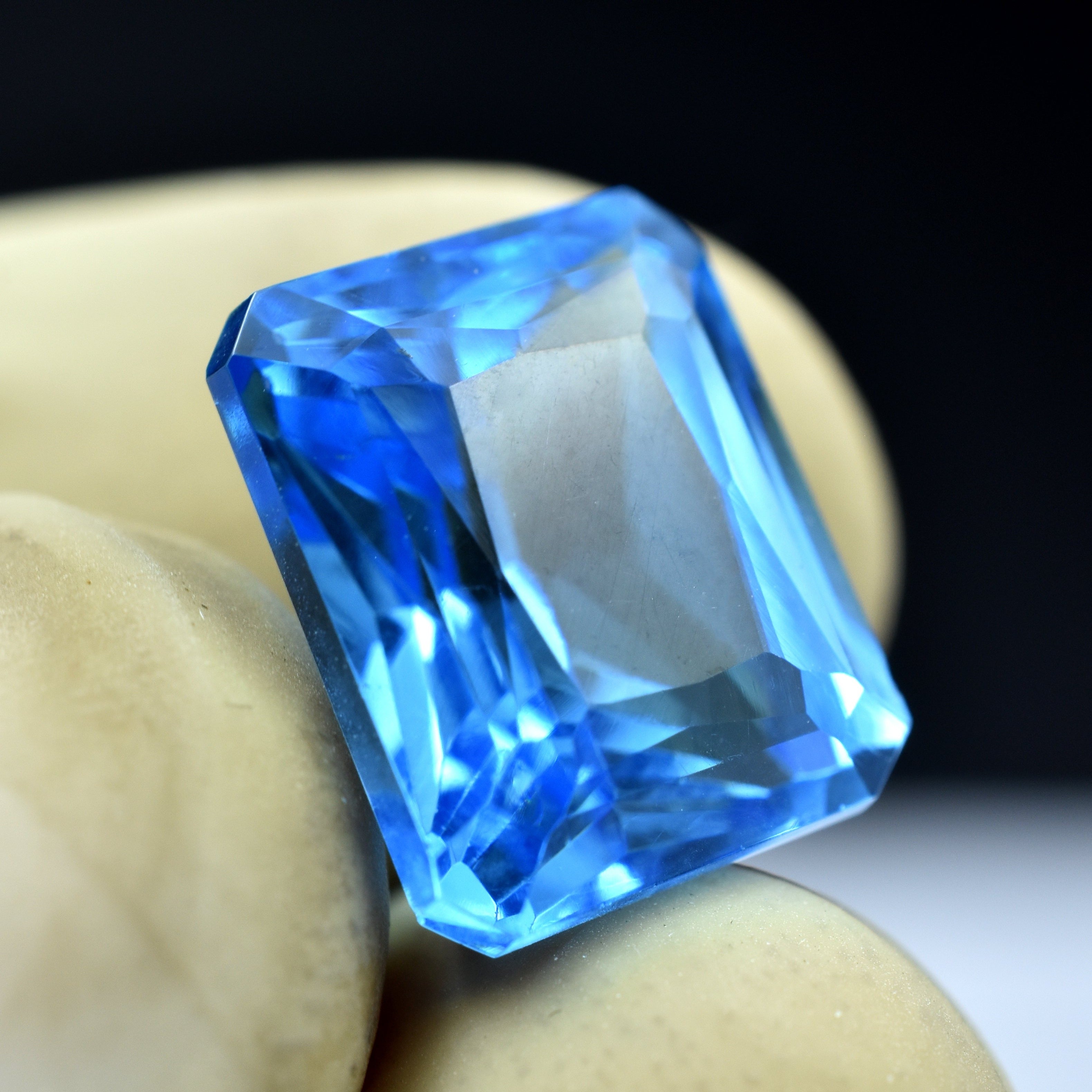 Mind Blowing Blue Sapphire 10.00 Carat Natural Certified Emerald Cut Loose Gemstone Blue Sapphire Helps To Improve Communication