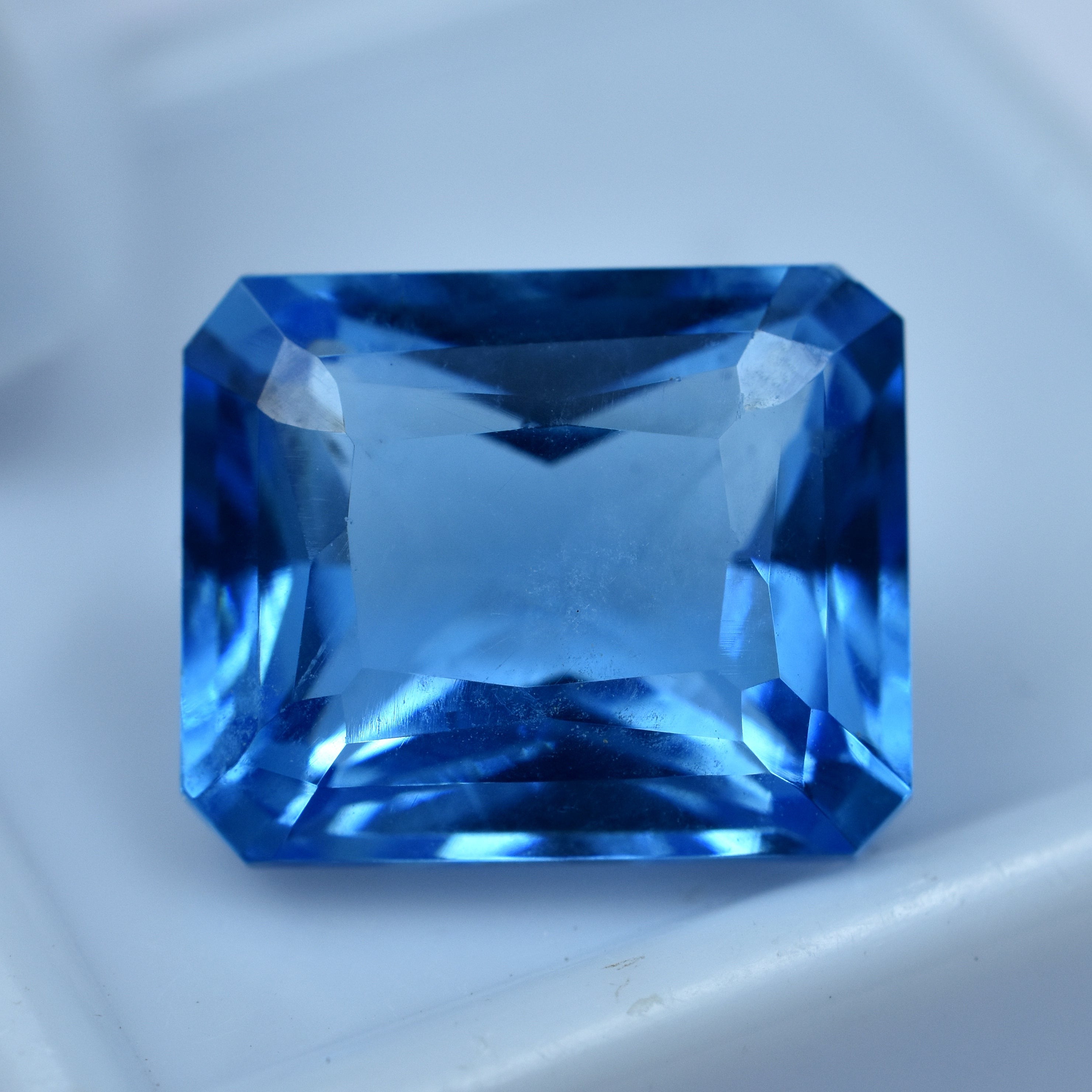 Sri Lanka Sapphire 10.30 Carat Natural Emerald Shape Blue Sapphire Certified Loose Gemstone Specially For Engagement Rings