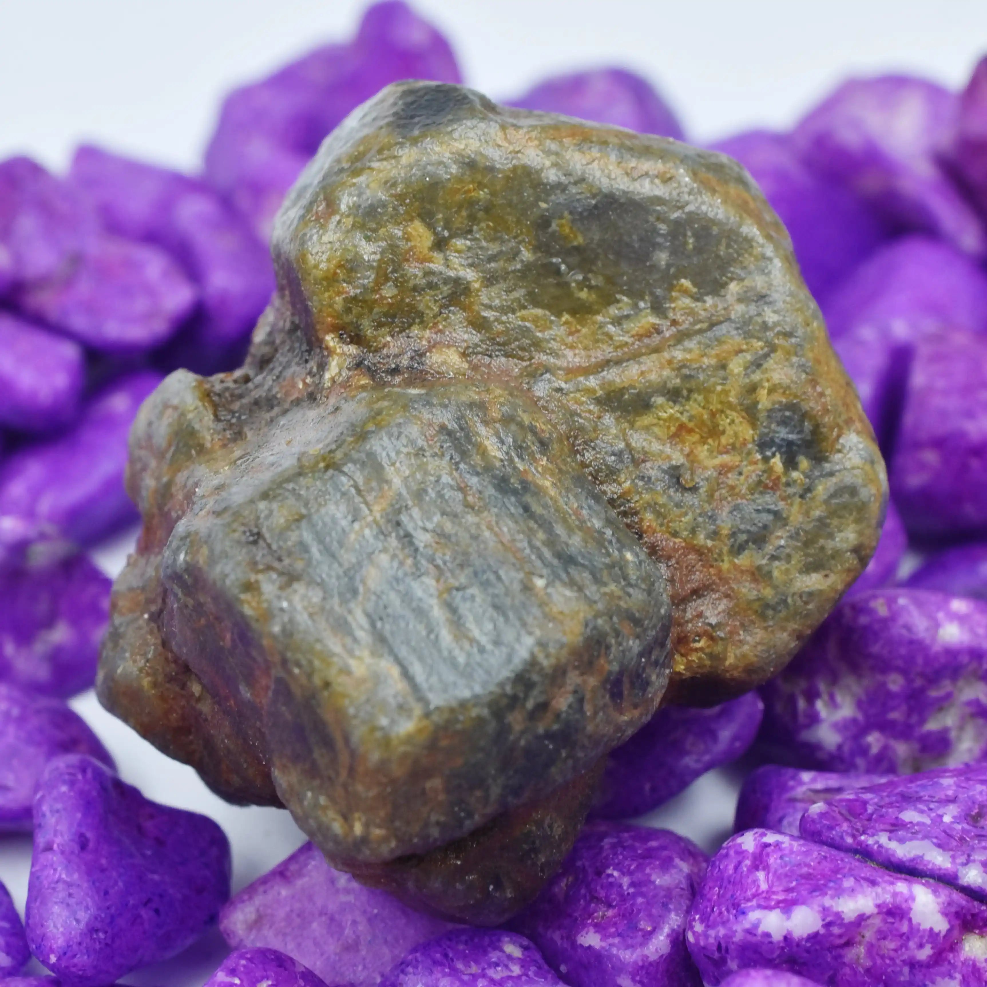 rough sapphire for sale