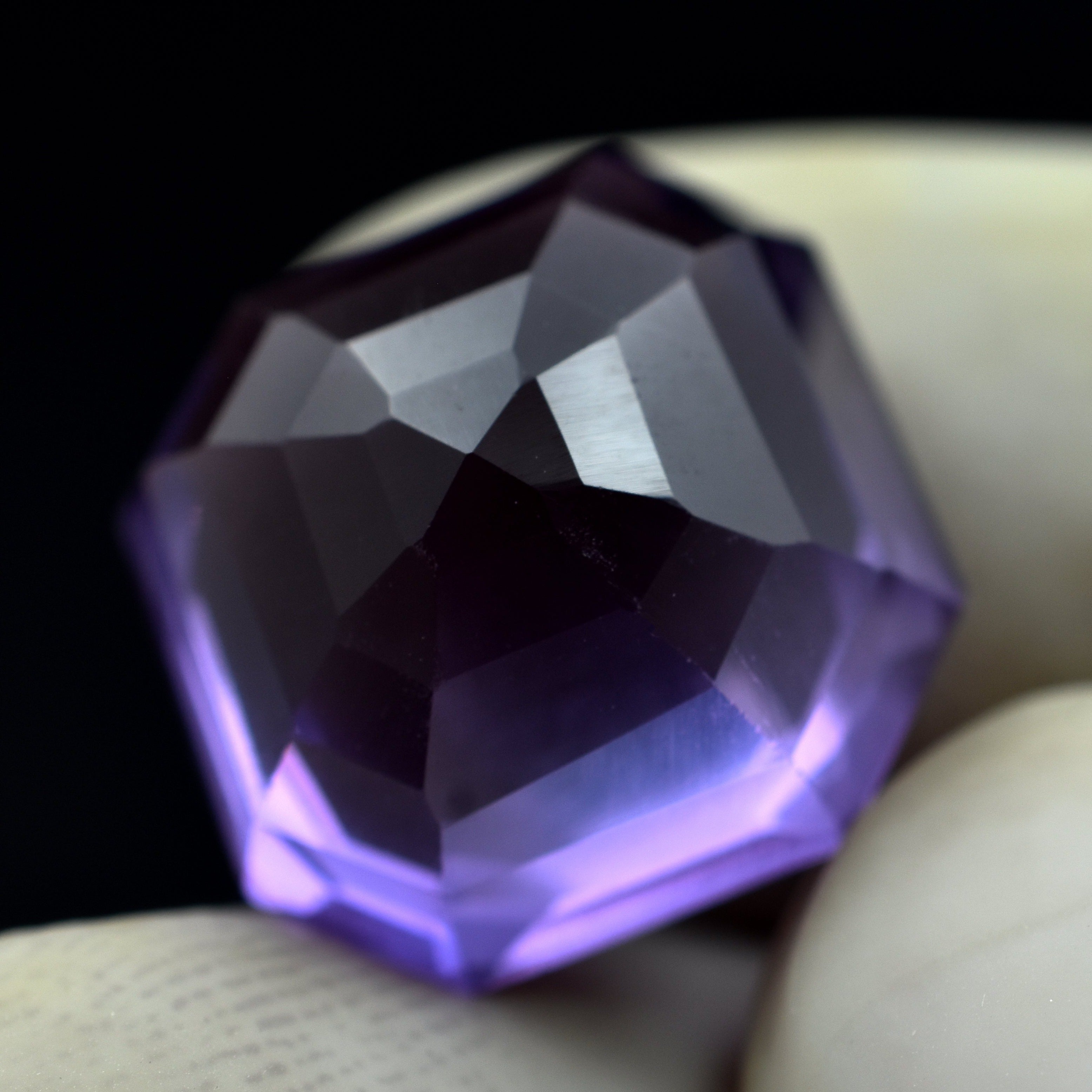 ON SALE- SAPPHIRE GEM !!! Color Change 10.52 Ct Beautiful Purple Sapphire Natural Loose Gem From Sri Lanka Have Best Collection | For Jewelry | Demanding Sapphire Gem | Free Delivery Free Gift