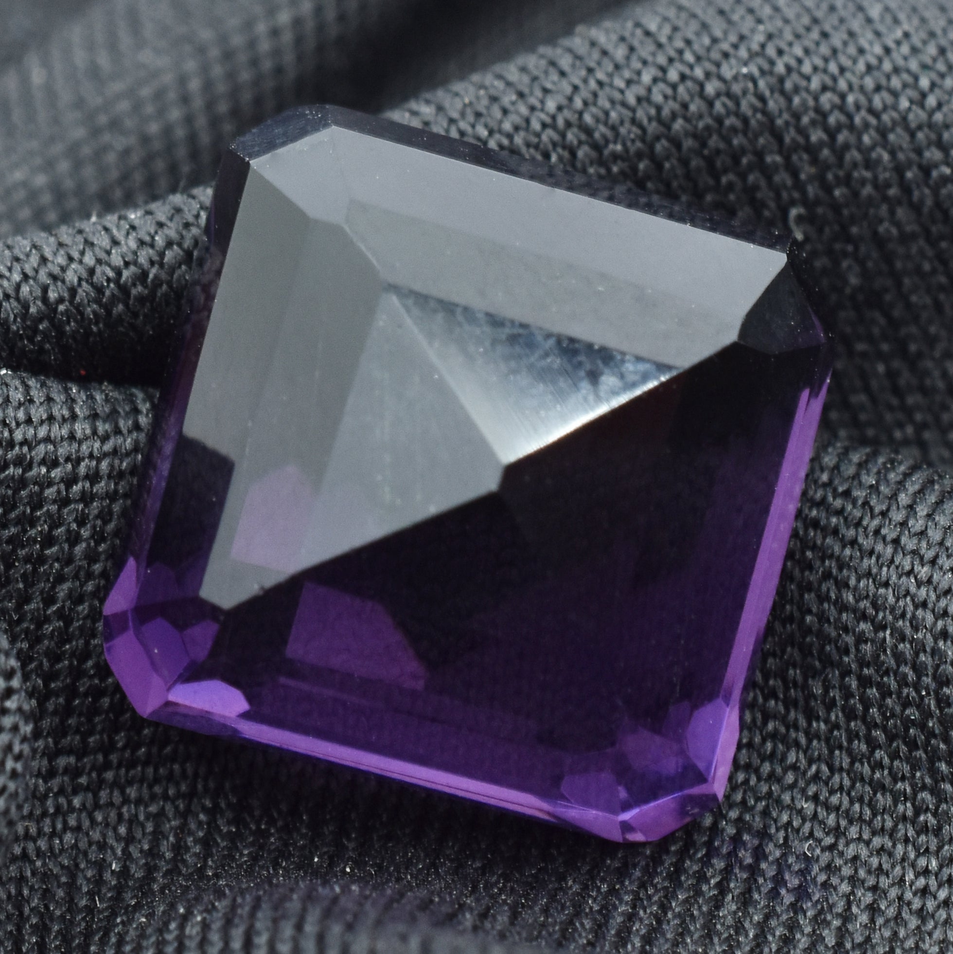 Stunning Tanzanite Gem 13.35 Carat Square Cut Natural Certified Purple Tanzanite Loose Gemstone