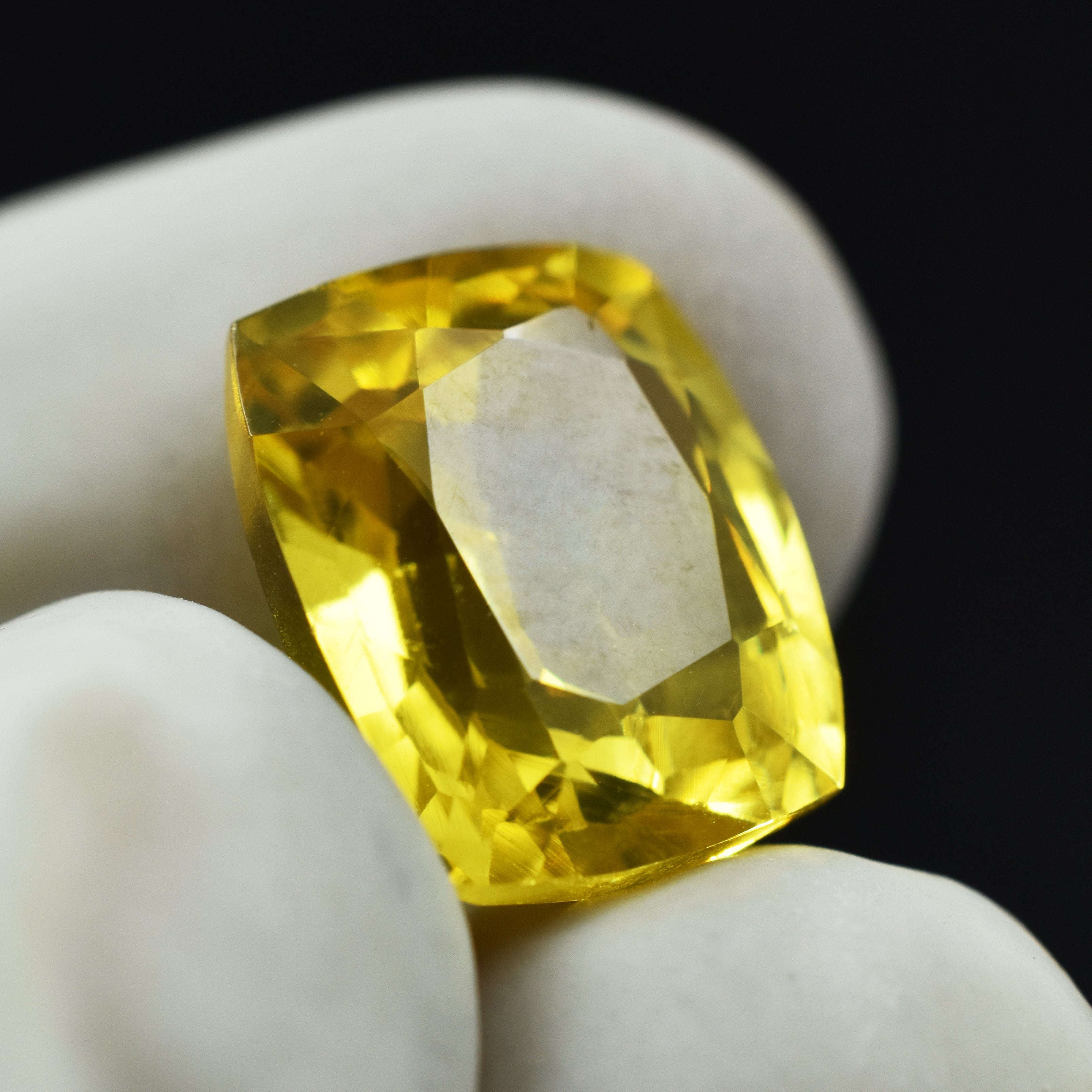 Natural Yellow Sapphire 10.50 Ct Cushion Shape Certified Natural Loose Gemstone Best Surprising Offer On Yellow Sapphire