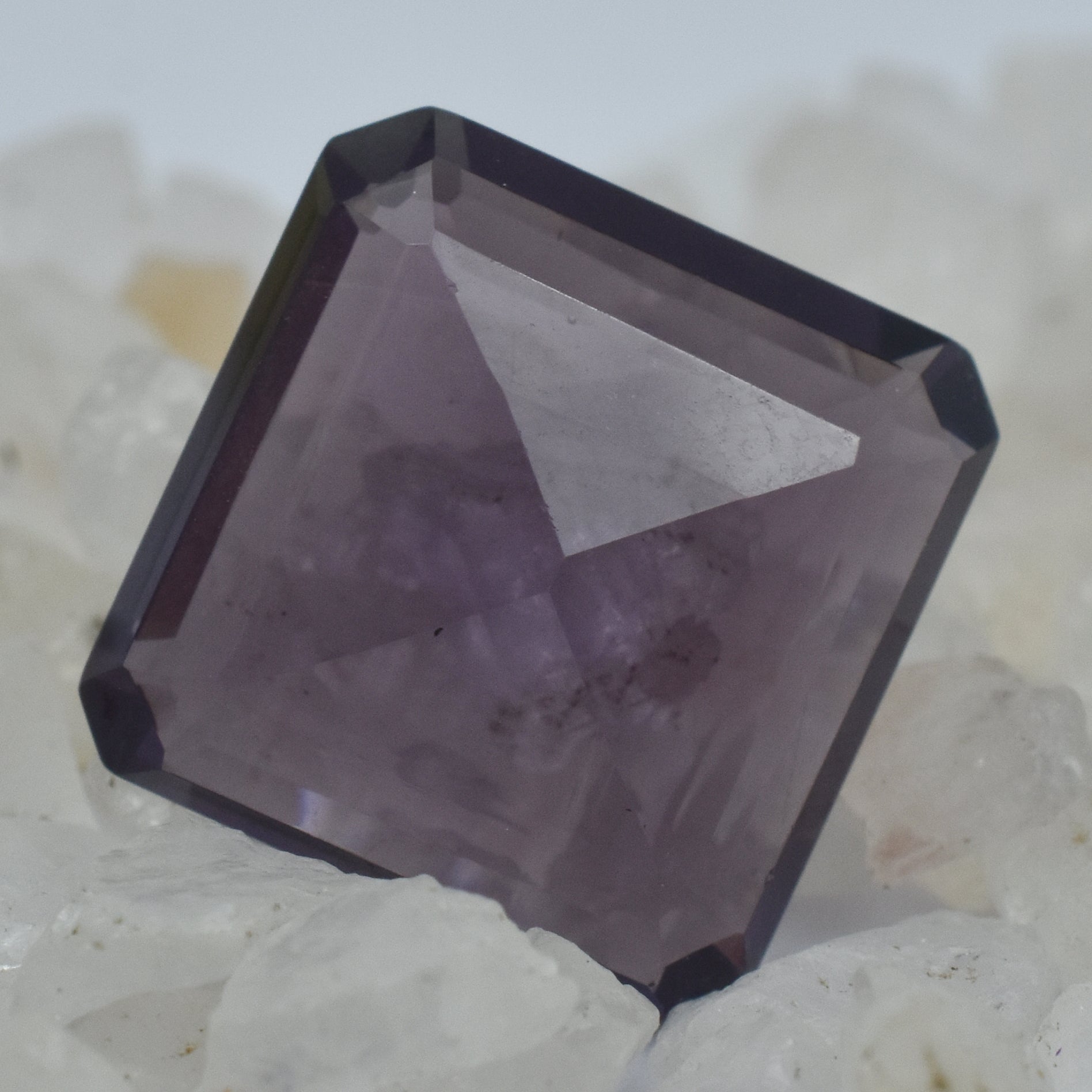 9.90 Carat Purple Tanzanite Certified Natural Loose Gemstone From Tanzania Excellent Cut