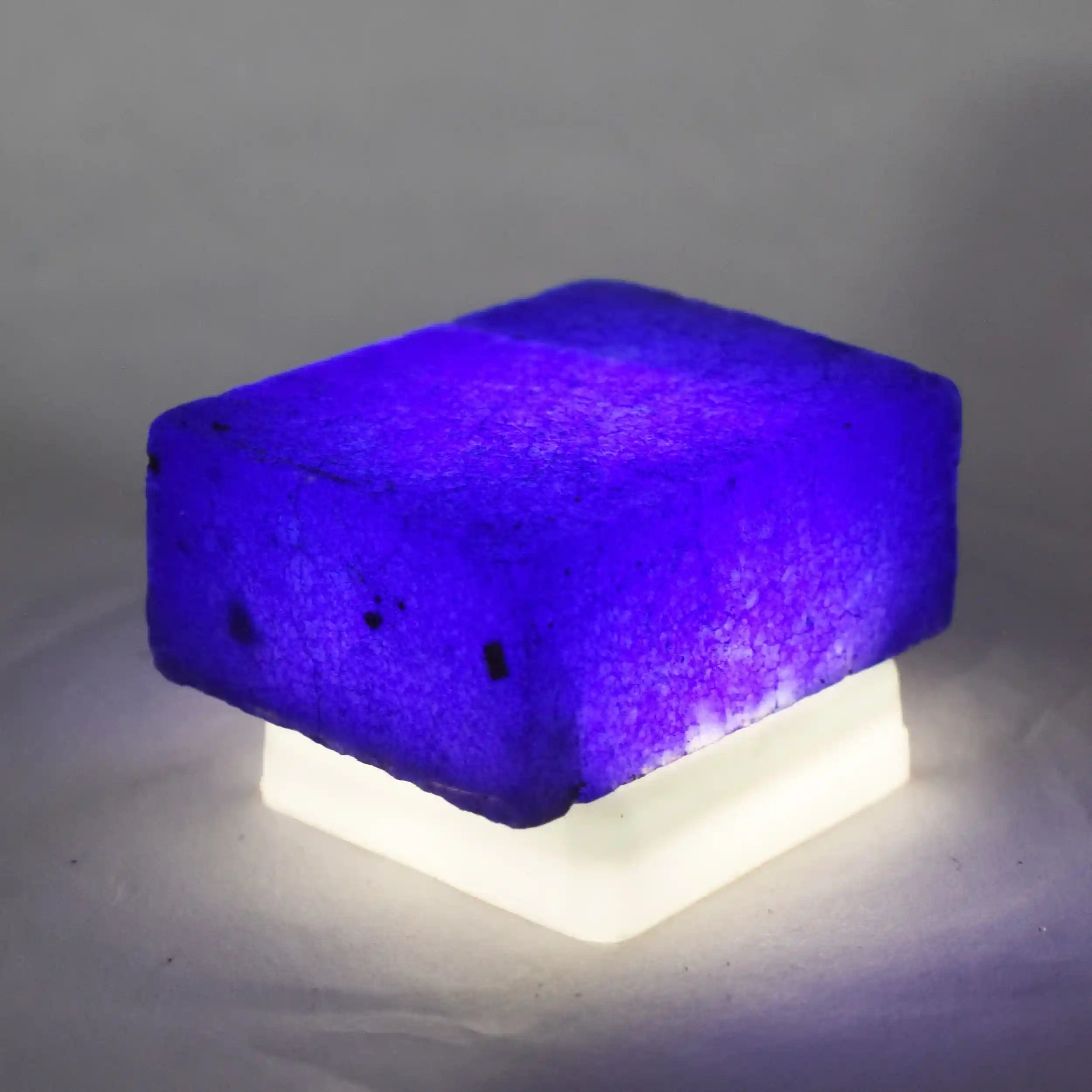 uncut sapphire