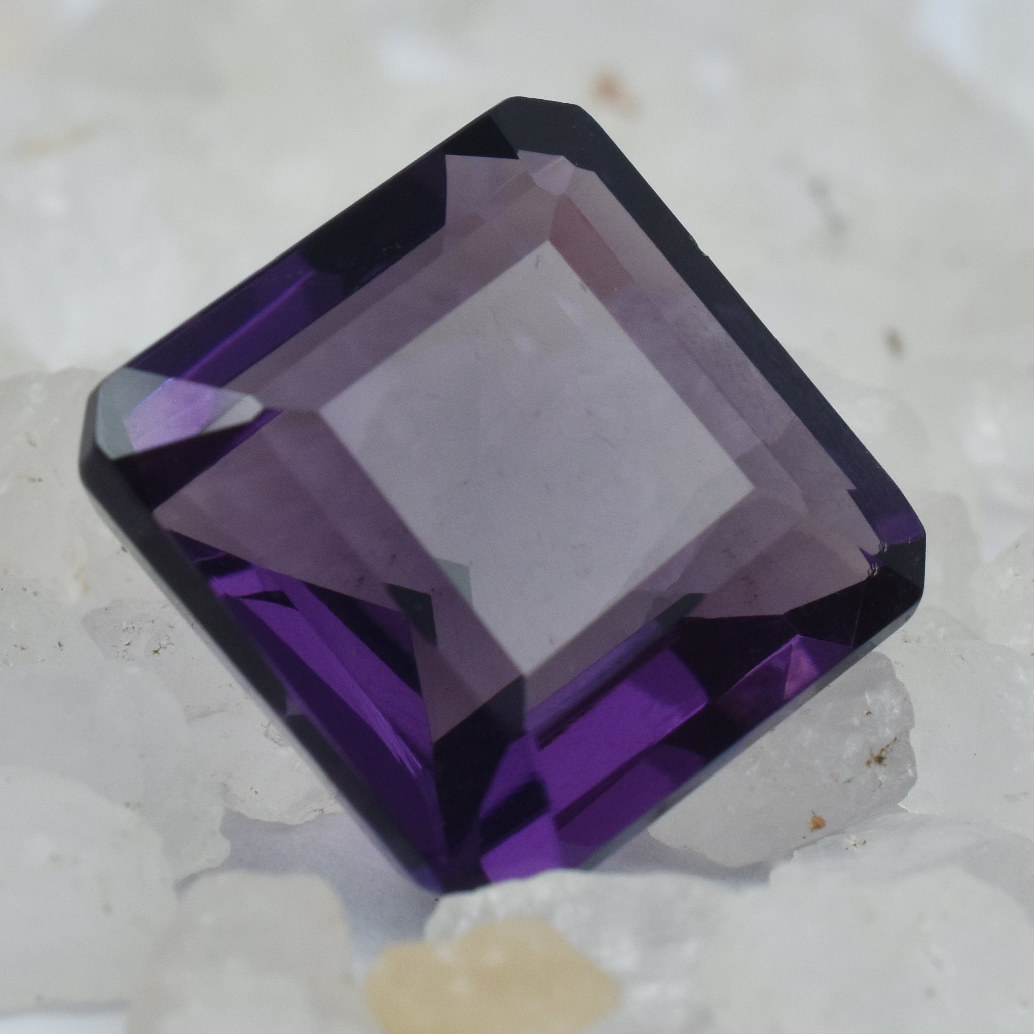 Impressive Natural Purple Tanzanite Square Cut 12.80 Carat Certified Loose Gemstone Tanzanite Gem Has Healing Properties