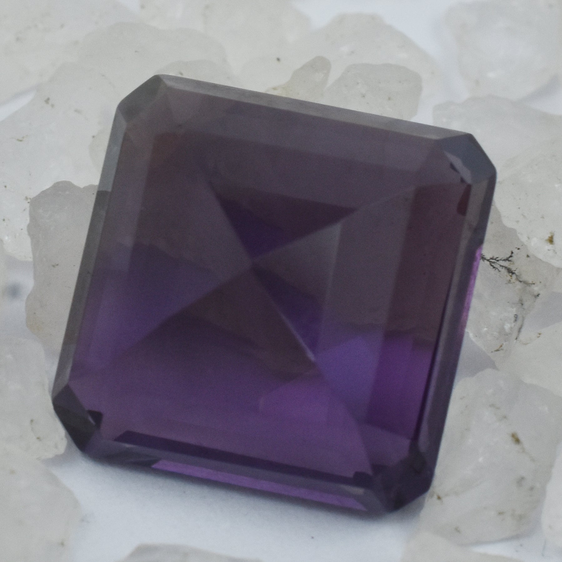 Impressive Natural Purple Tanzanite Square Cut 12.80 Carat Certified Loose Gemstone Tanzanite Gem Has Healing Properties