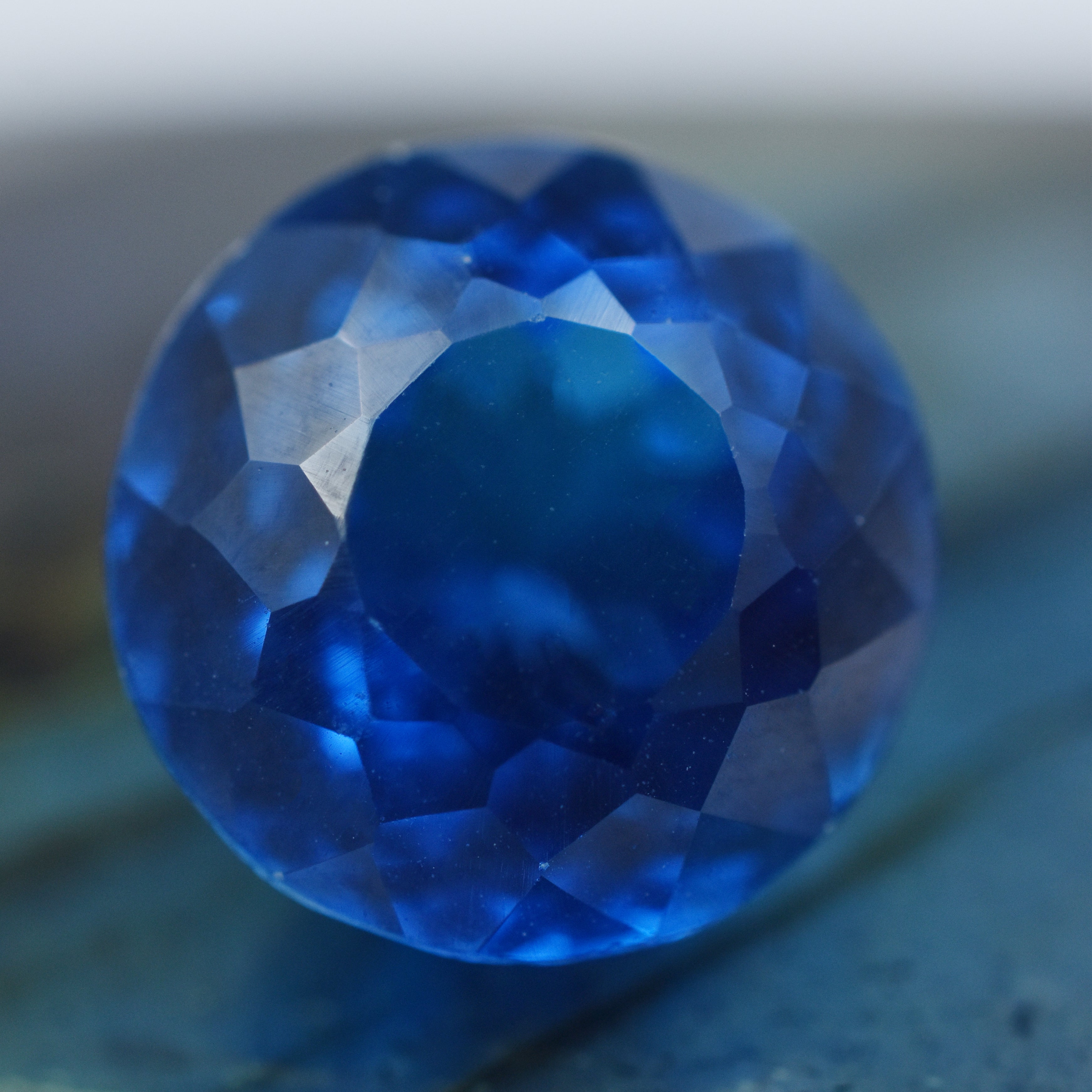 Jewelry Making Sapphire Blue 7.85 Carat Certified Blue Color Teal Sapphire Round Shape Natural Loose Gemstone