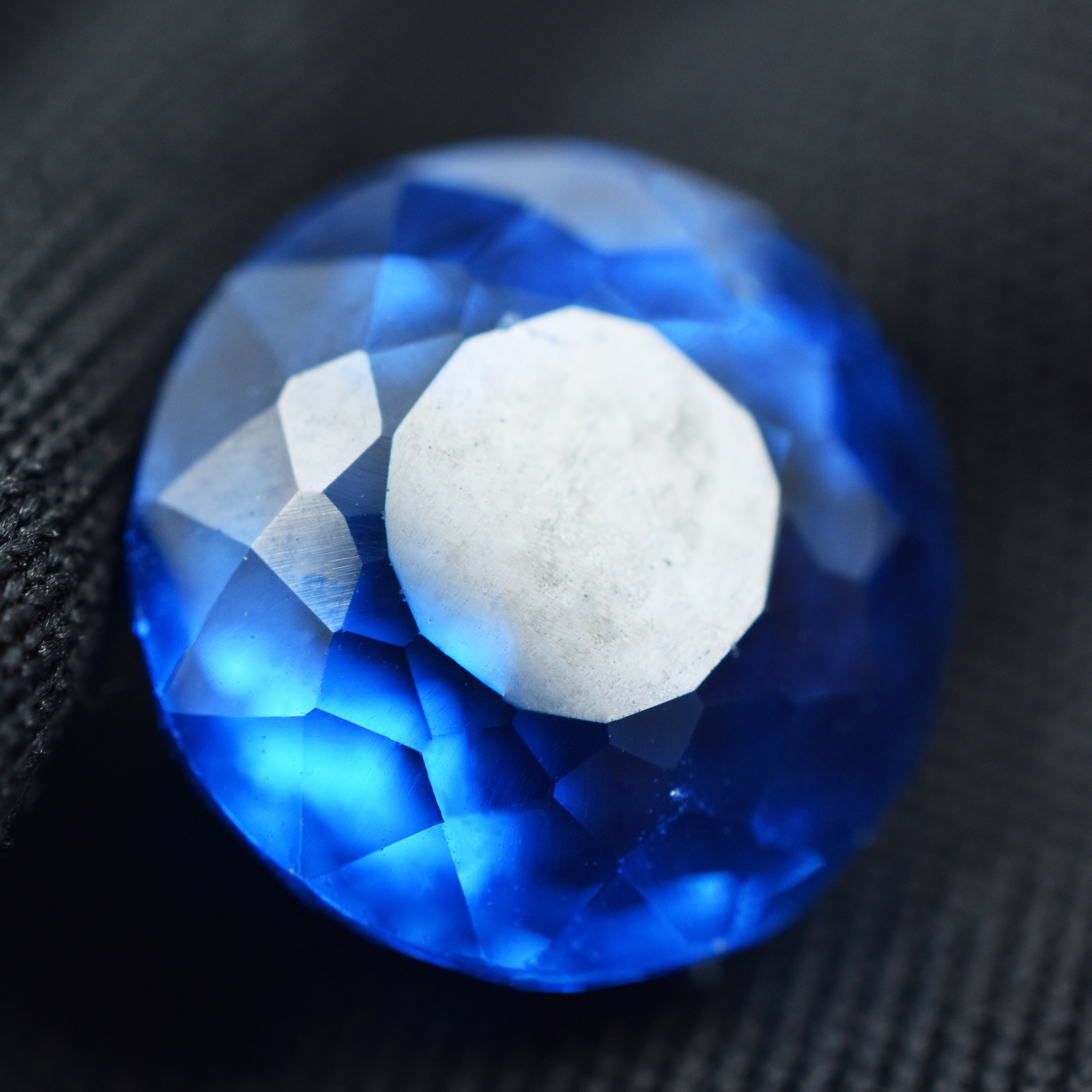 Jewelry Making Sapphire Blue 7.85 Carat Certified Blue Color Teal Sapphire Round Shape Natural Loose Gemstone